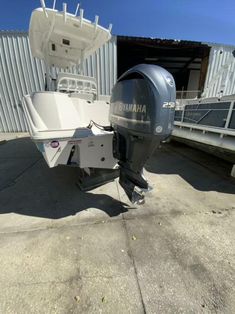 2022 Sea Fox 228 Commander — photo 11