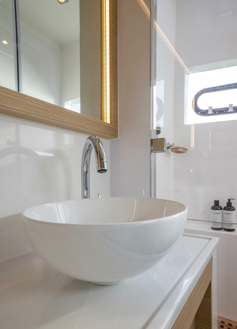 2024 Aquila 54 Yacht — photo 67