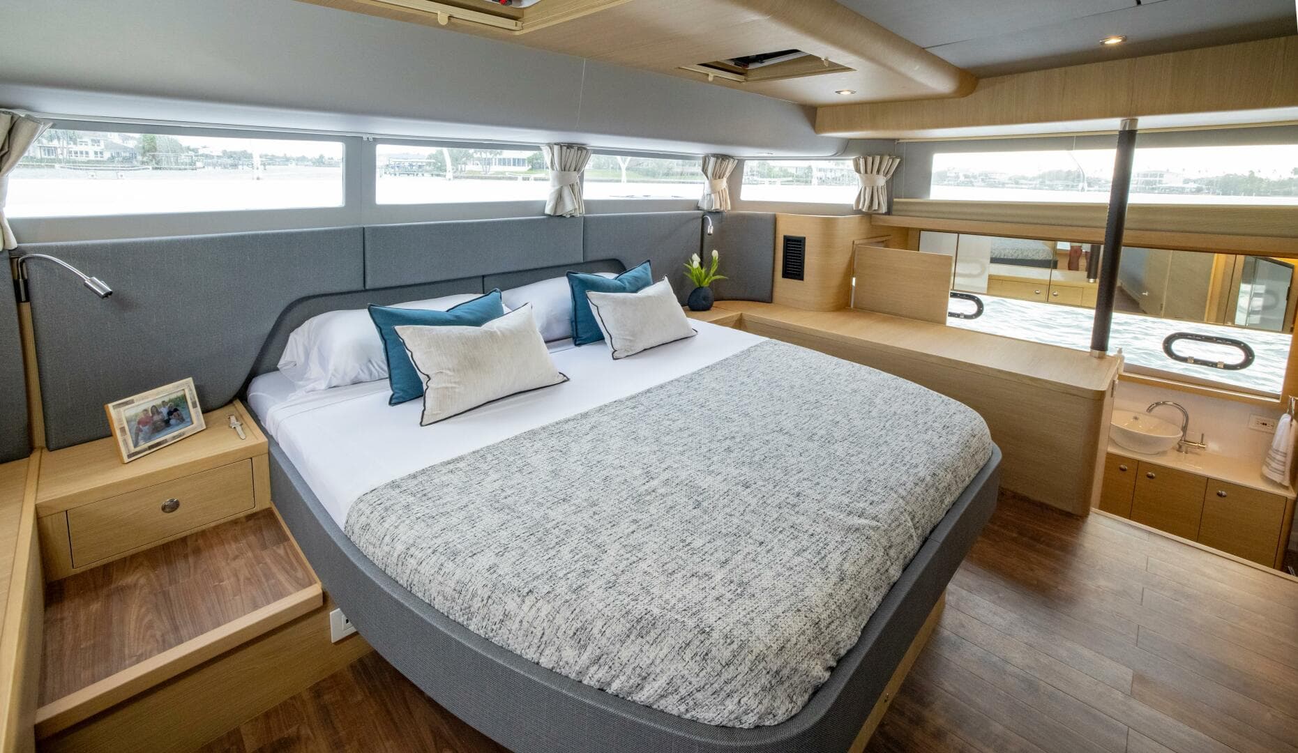 2024 Aquila 54 Yacht — photo 61