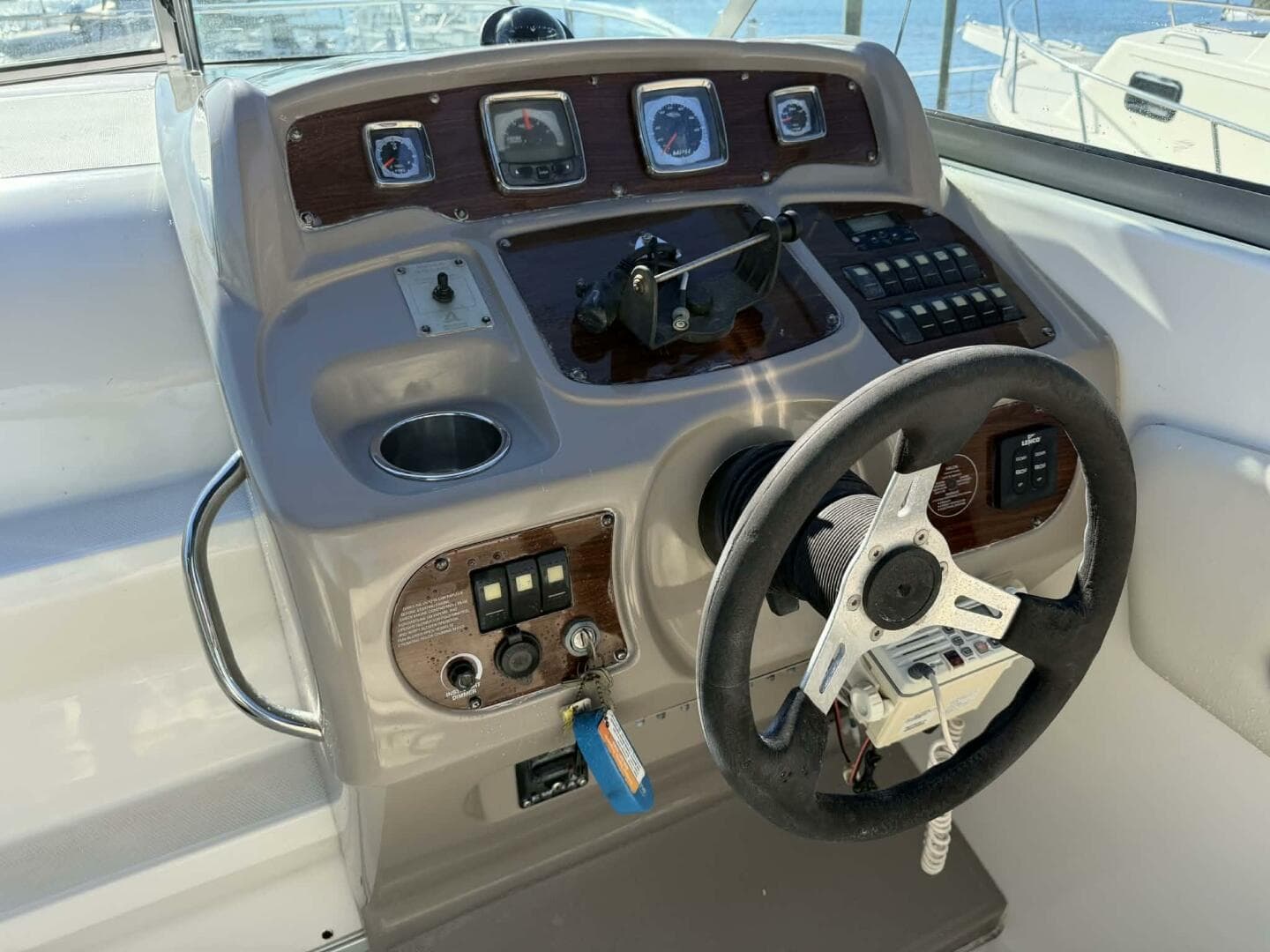 2008 Chaparral 250 Signature — photo 21