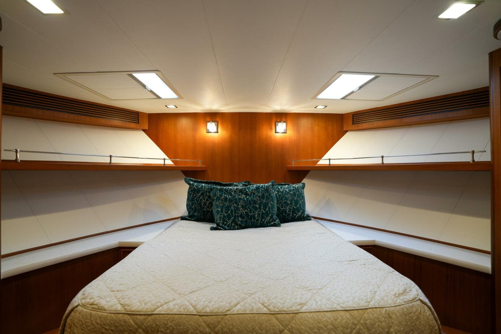 2022 Marlow Explorer 62E-Cb — photo 50