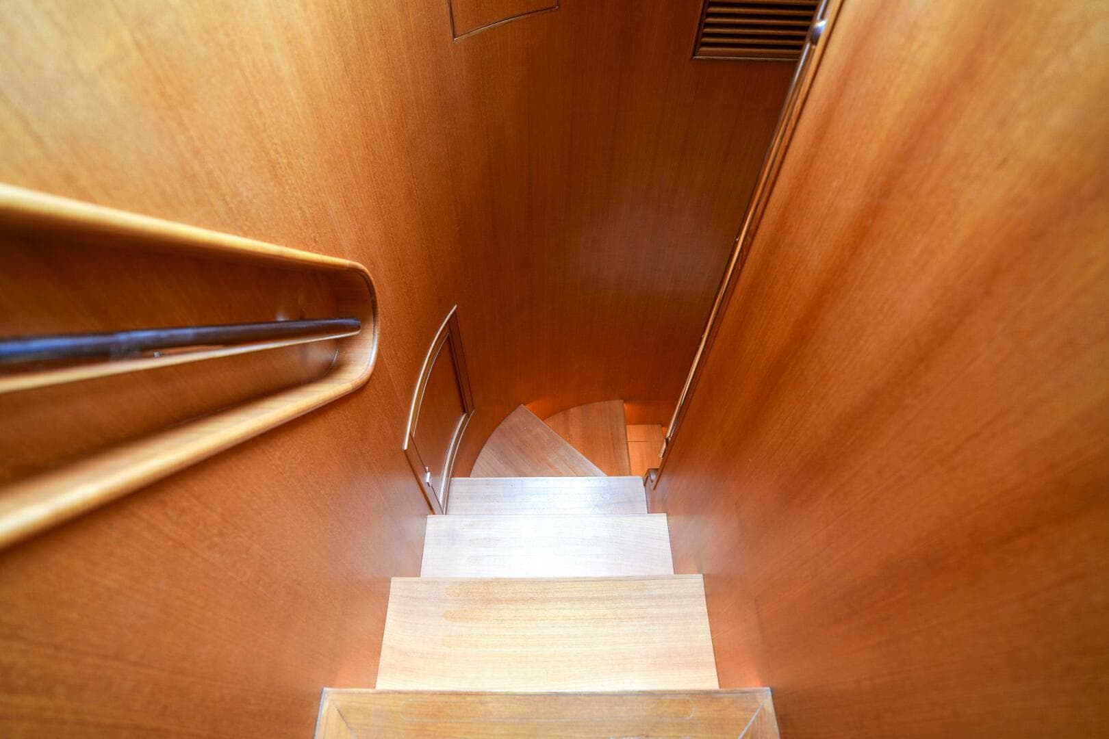 2022 Marlow Explorer 62E-Cb — photo 29