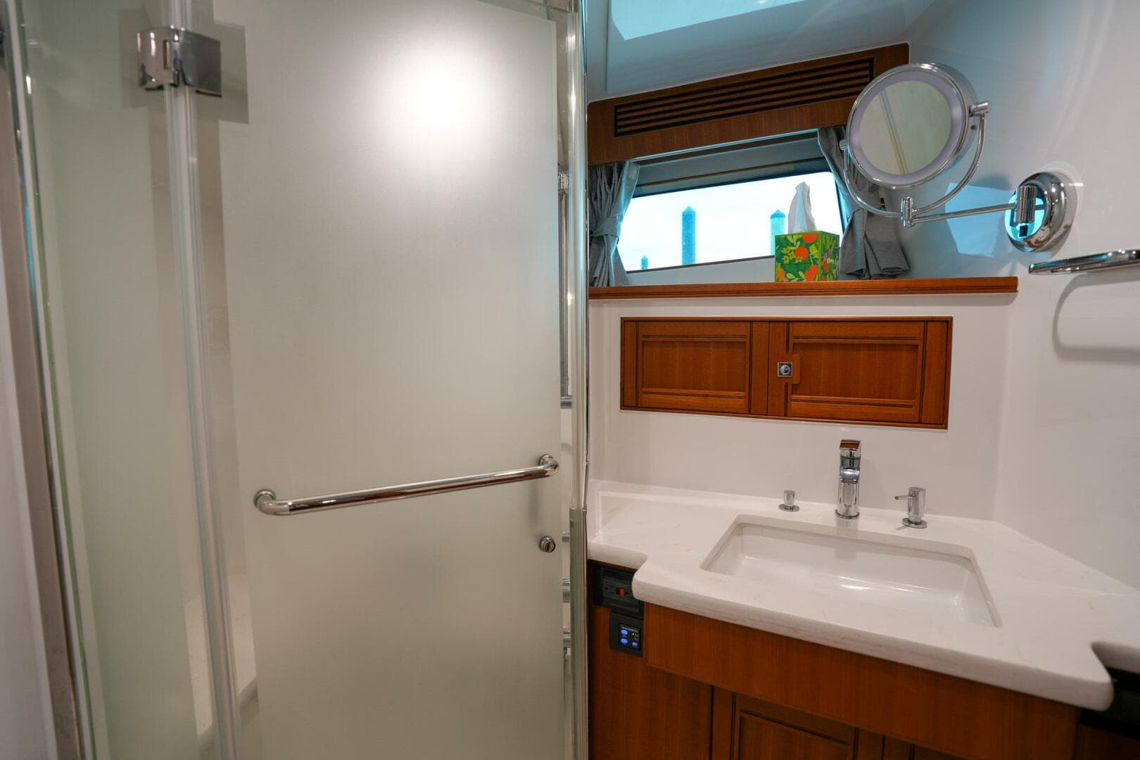 2022 Marlow Explorer 62E-Cb — photo 53