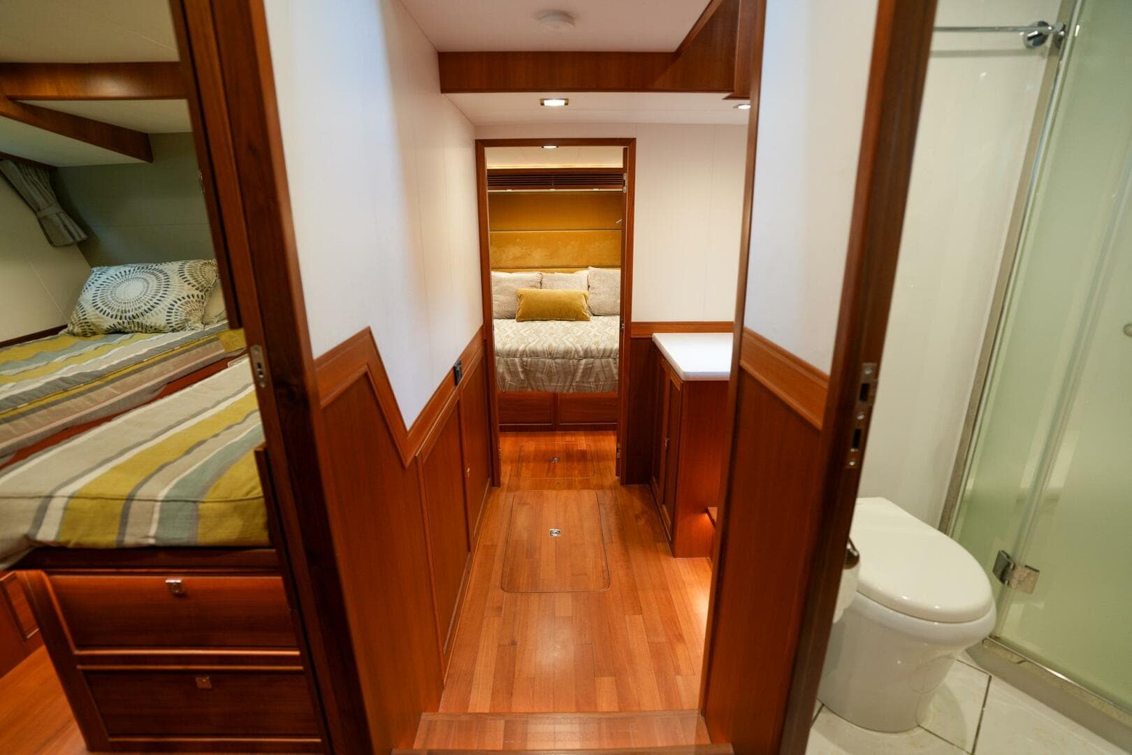 2022 Marlow Explorer 62E-Cb — photo 31