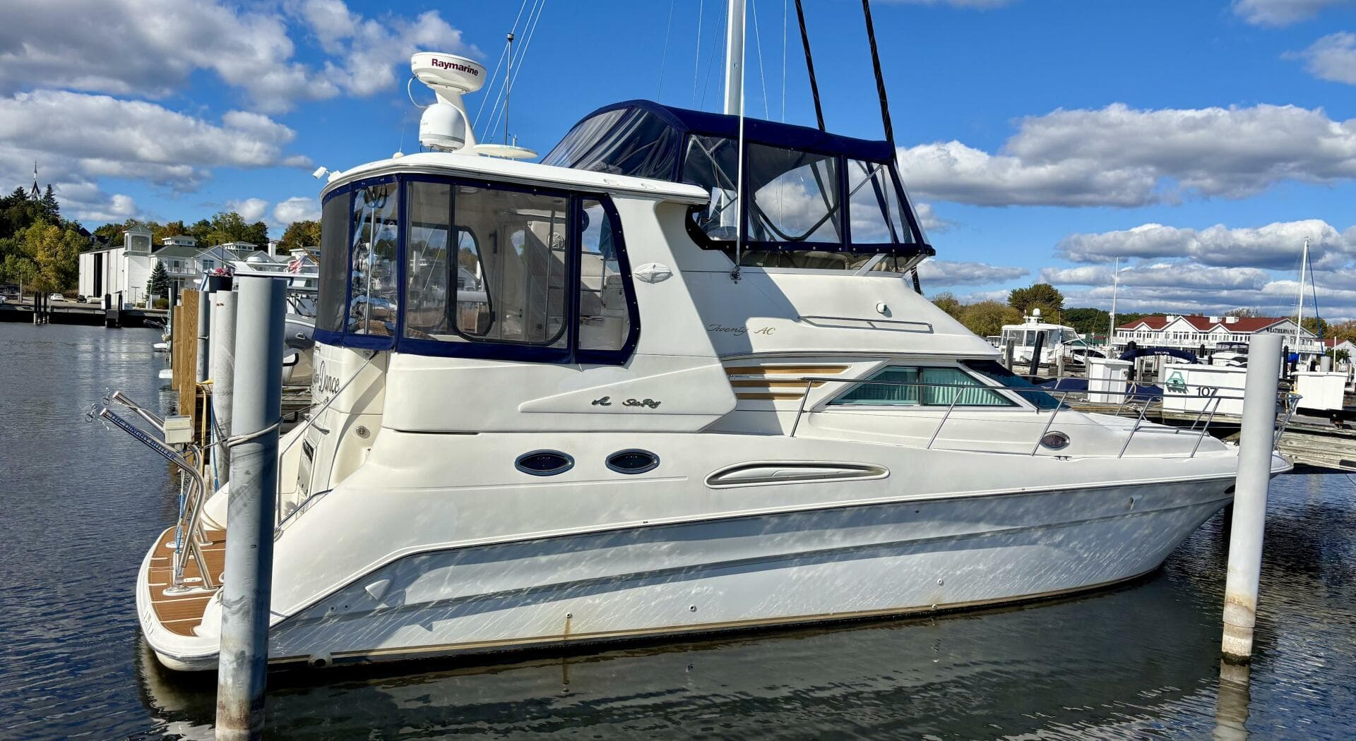 2000 Sea Ray 420 Aft Cabin — photo 1