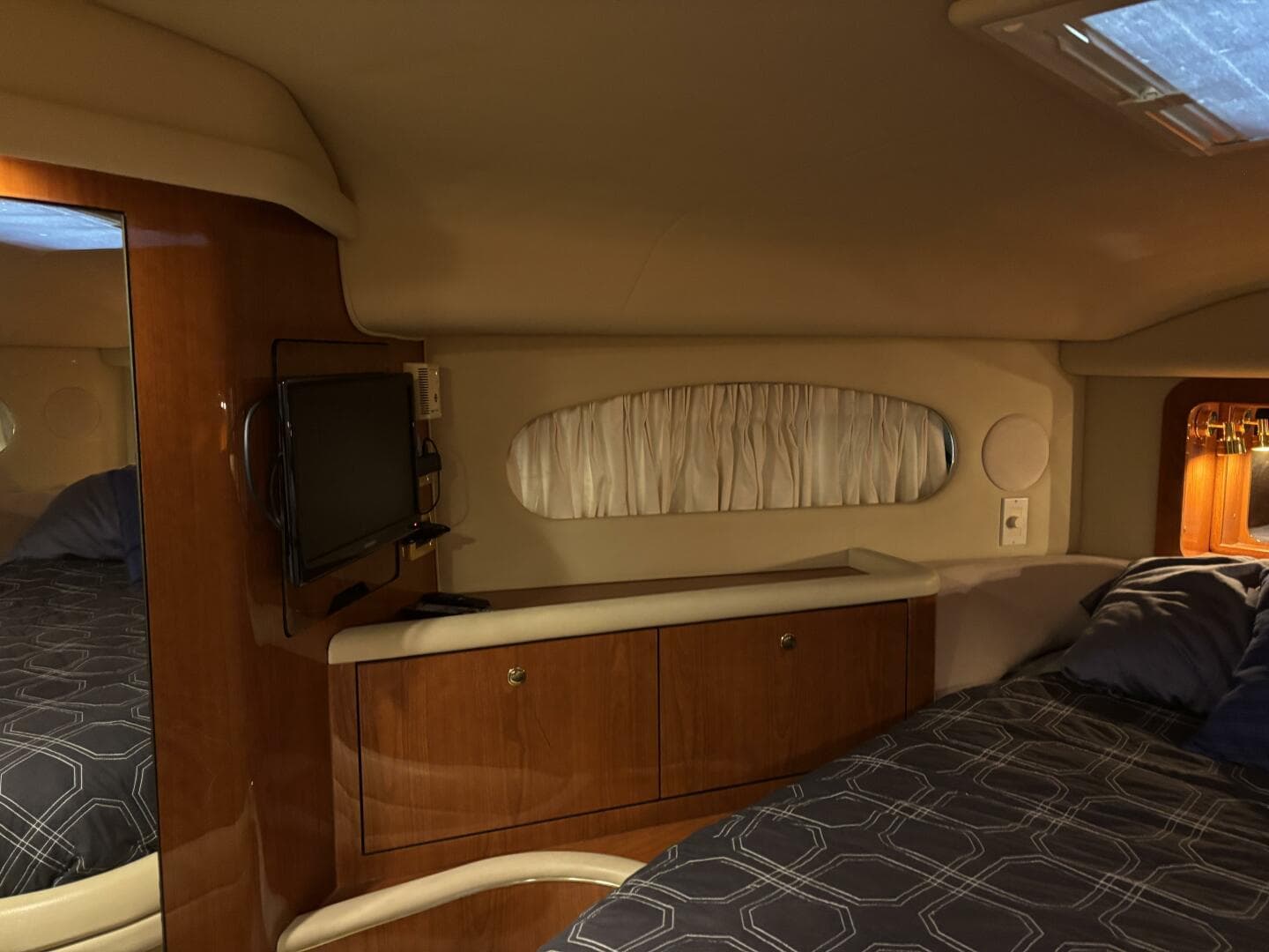 2000 Sea Ray 420 Aft Cabin — photo 19