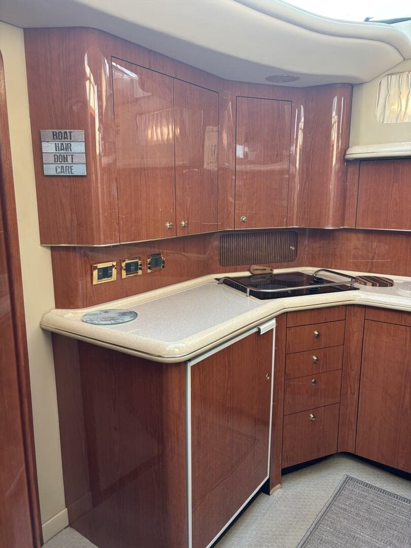 2000 Sea Ray 420 Aft Cabin — photo 13
