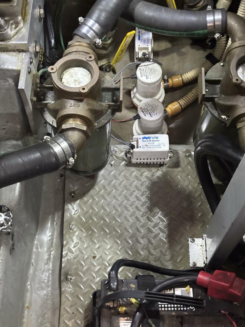 2000 Sea Ray 420 Aft Cabin — photo 31