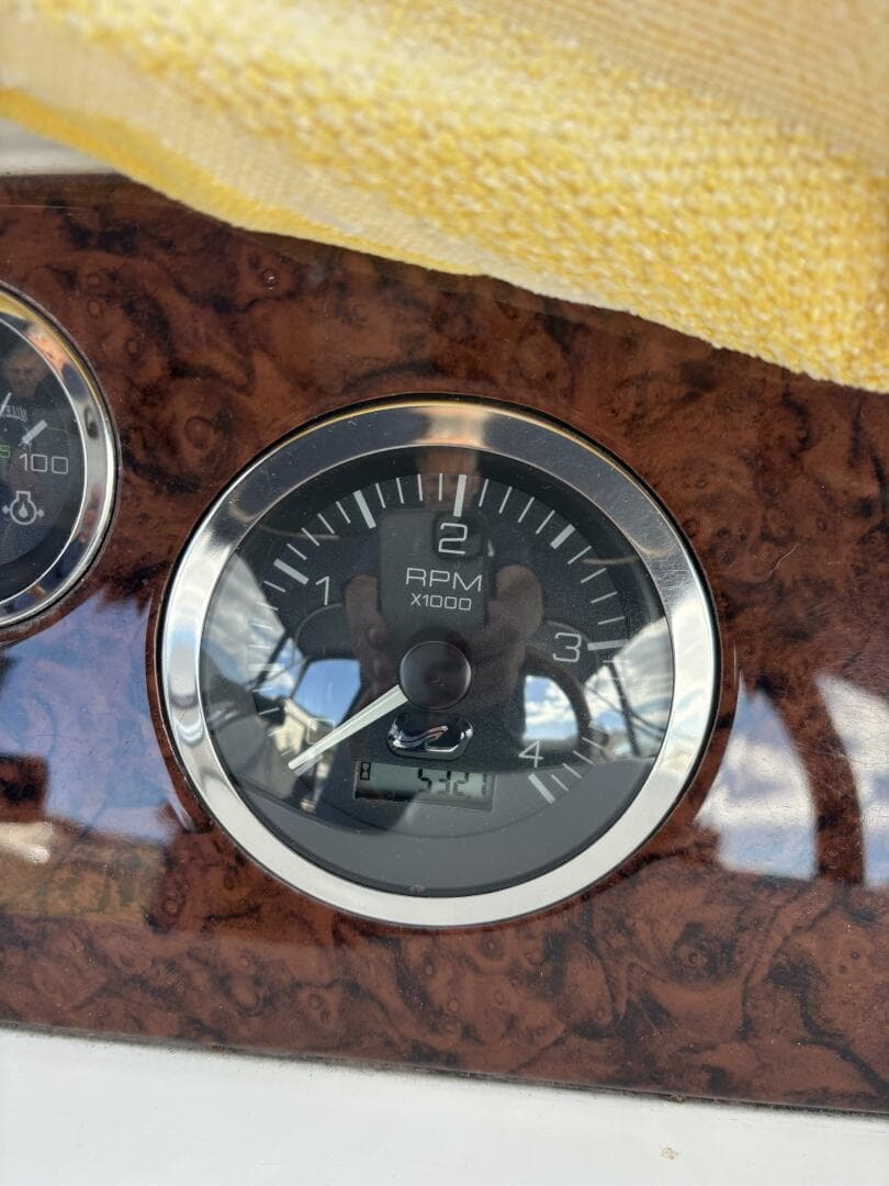 2000 Sea Ray 420 Aft Cabin — photo 38