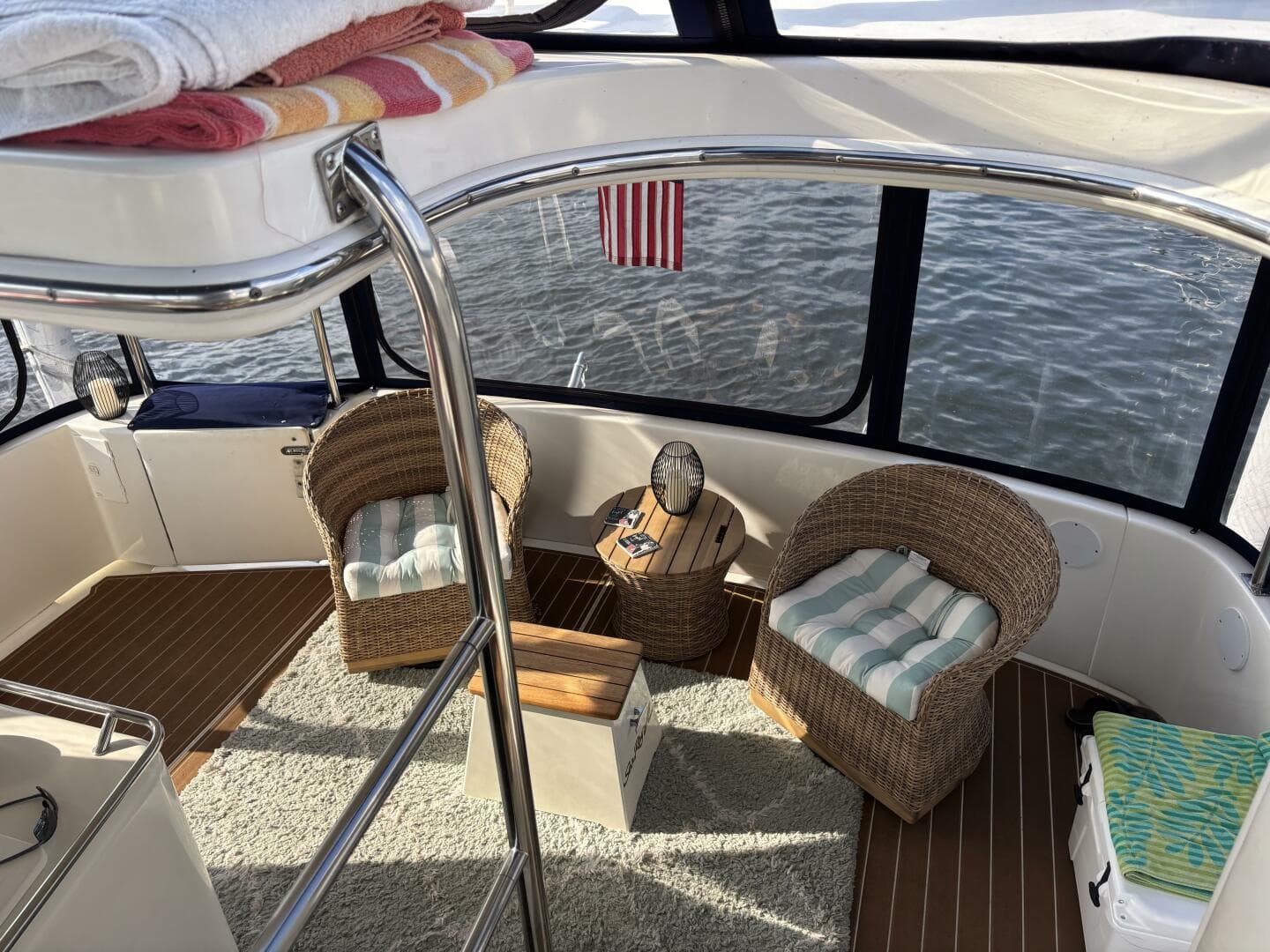 2000 Sea Ray 420 Aft Cabin — photo 9