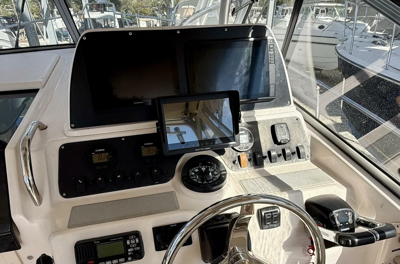 2007 Grady-White Marlin 300 — photo 9