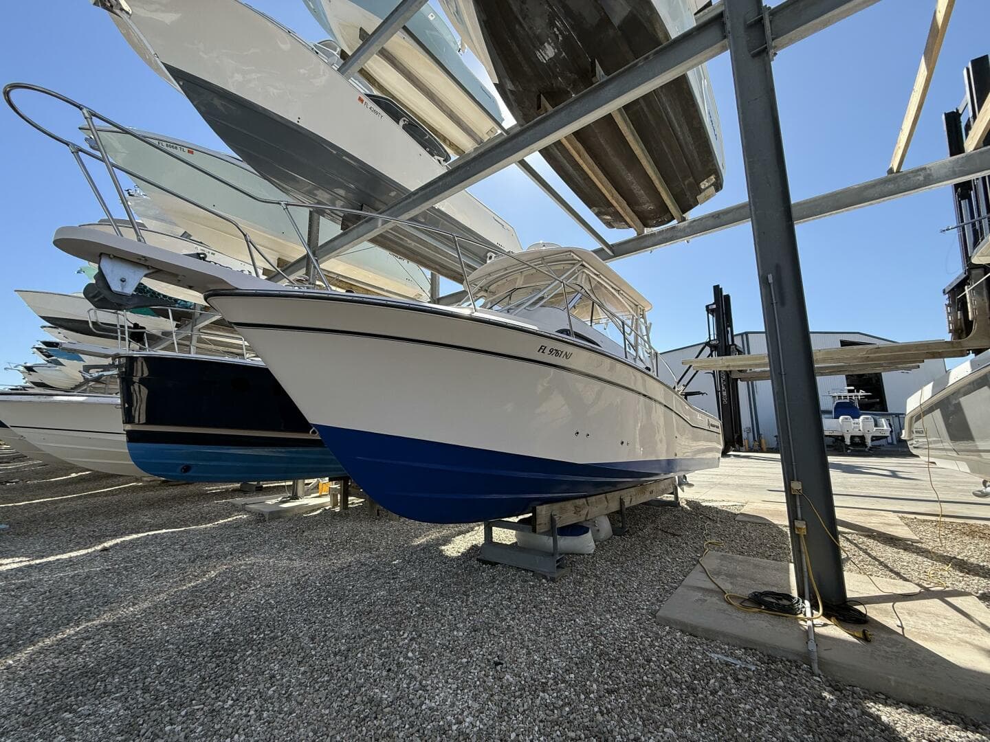 2007 Grady-White Marlin 300 — photo 2