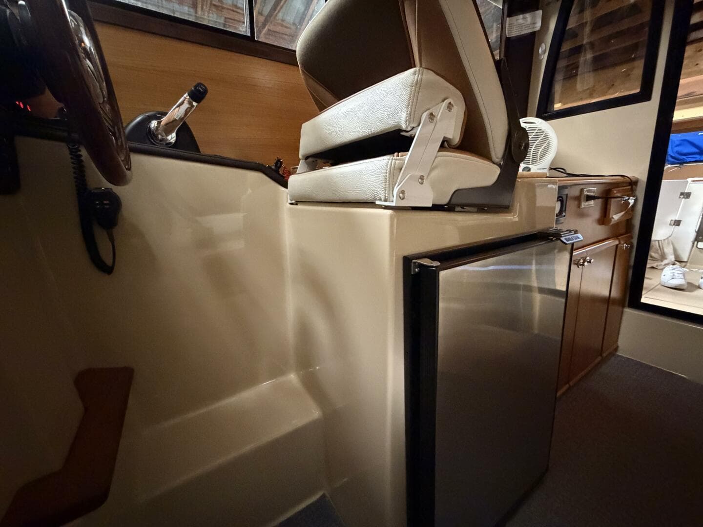 2017 Ranger Tugs — photo 18