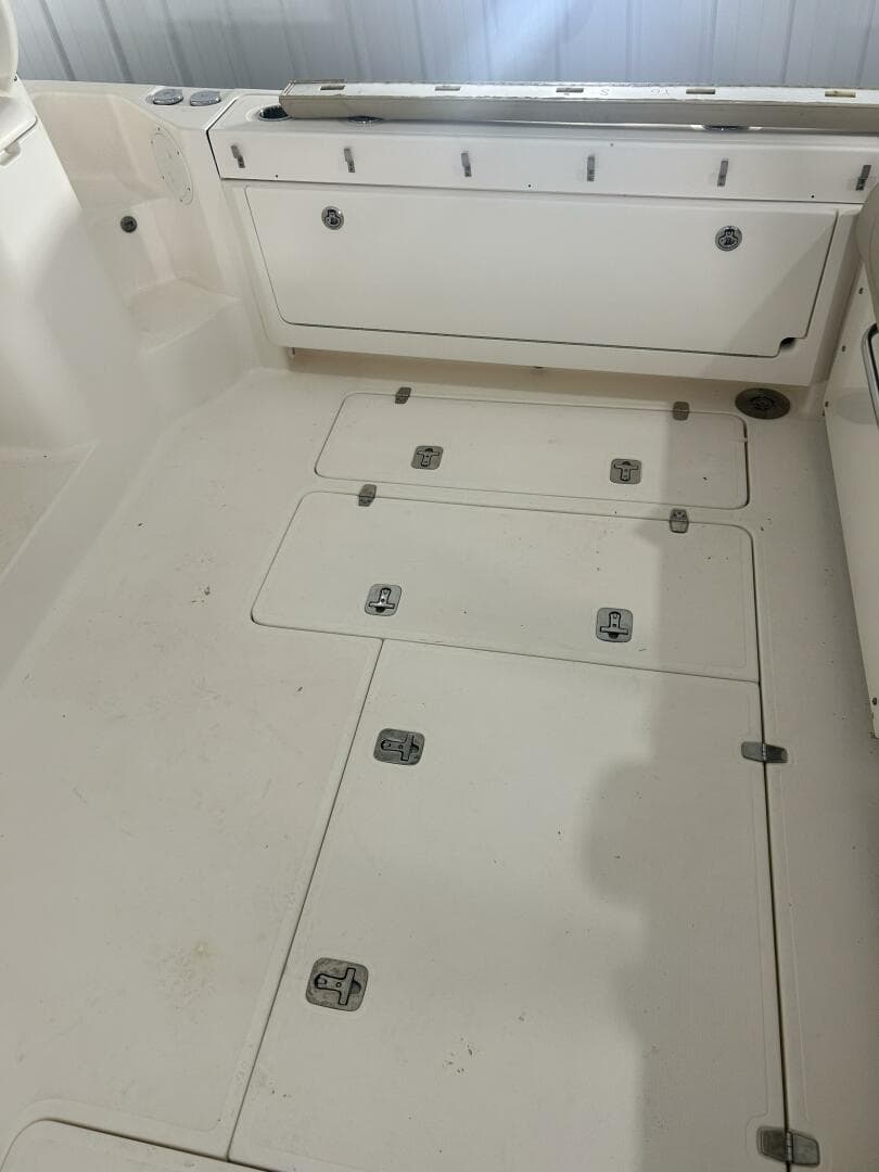 2016 Pursuit OS 385 Offshore — photo 8