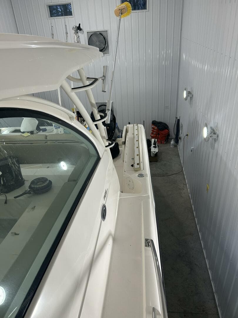 2016 Pursuit OS 385 Offshore — photo 23