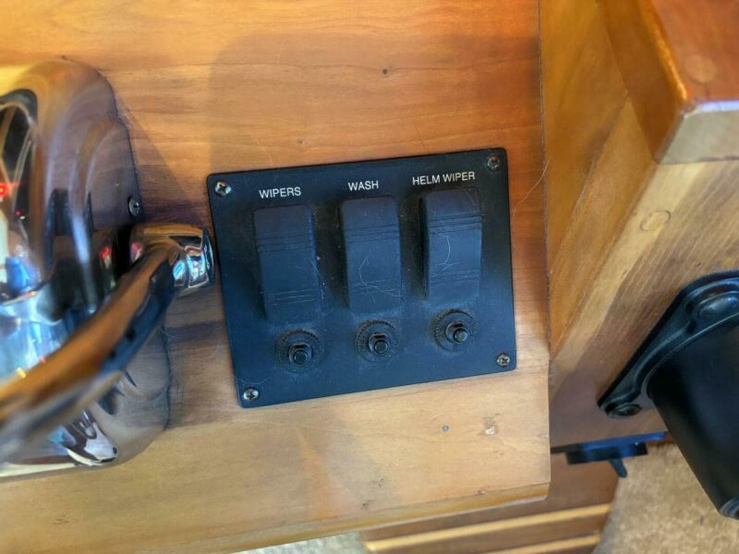 2004 Sabreline 36 Sedan — photo 36