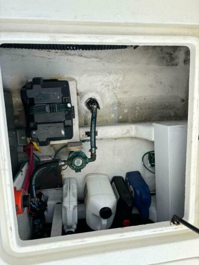 2004 Sabreline 36 Sedan — photo 28