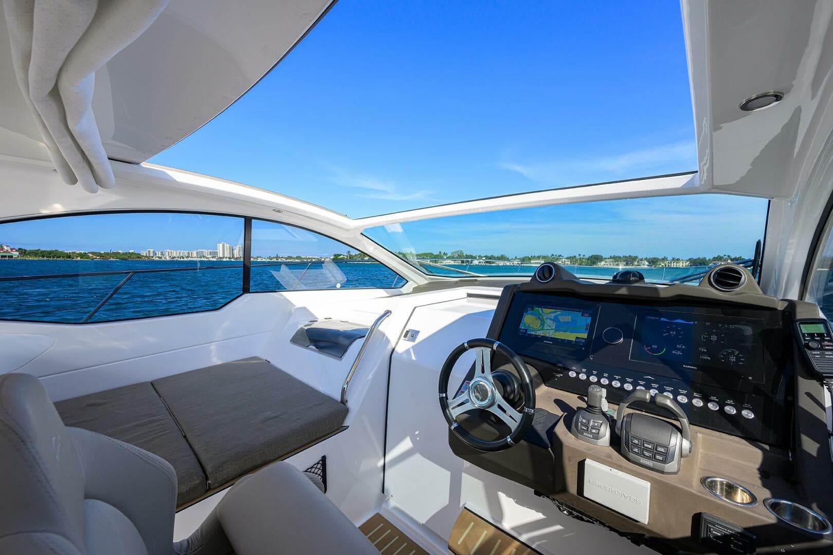 2020 Azimut 45 Atlantis — photo 22