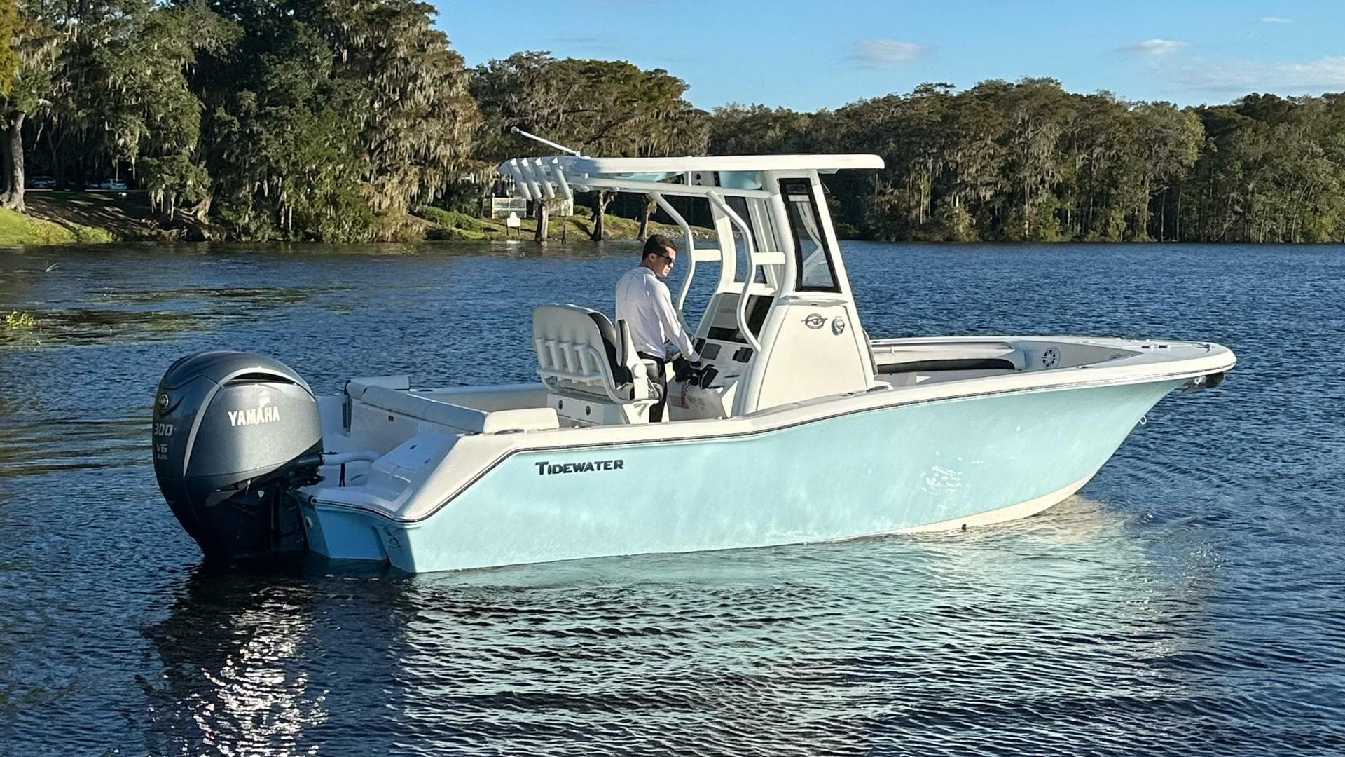 2023 Tidewater LXF — photo 8