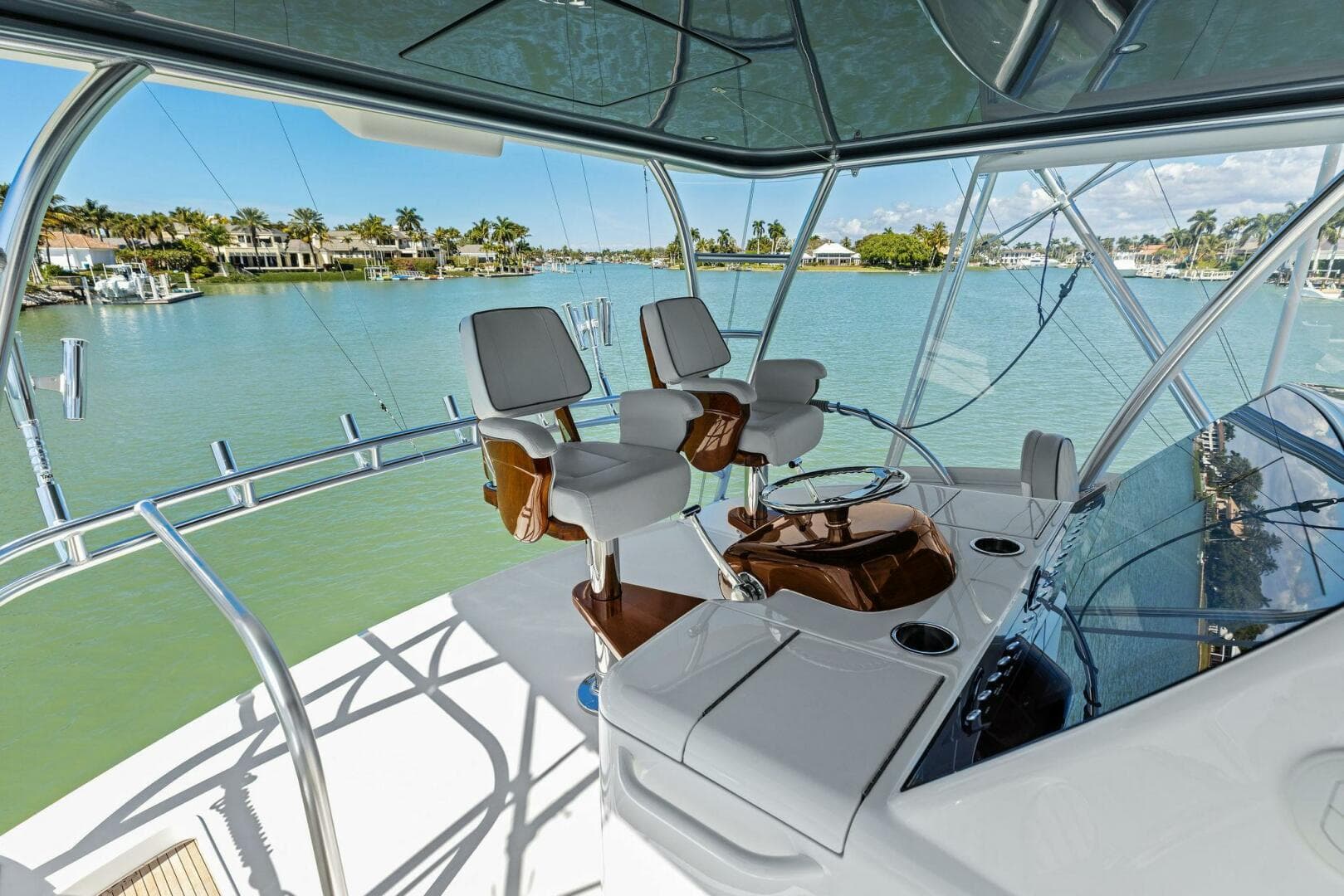 2023 Viking 54 Convertible — photo 37