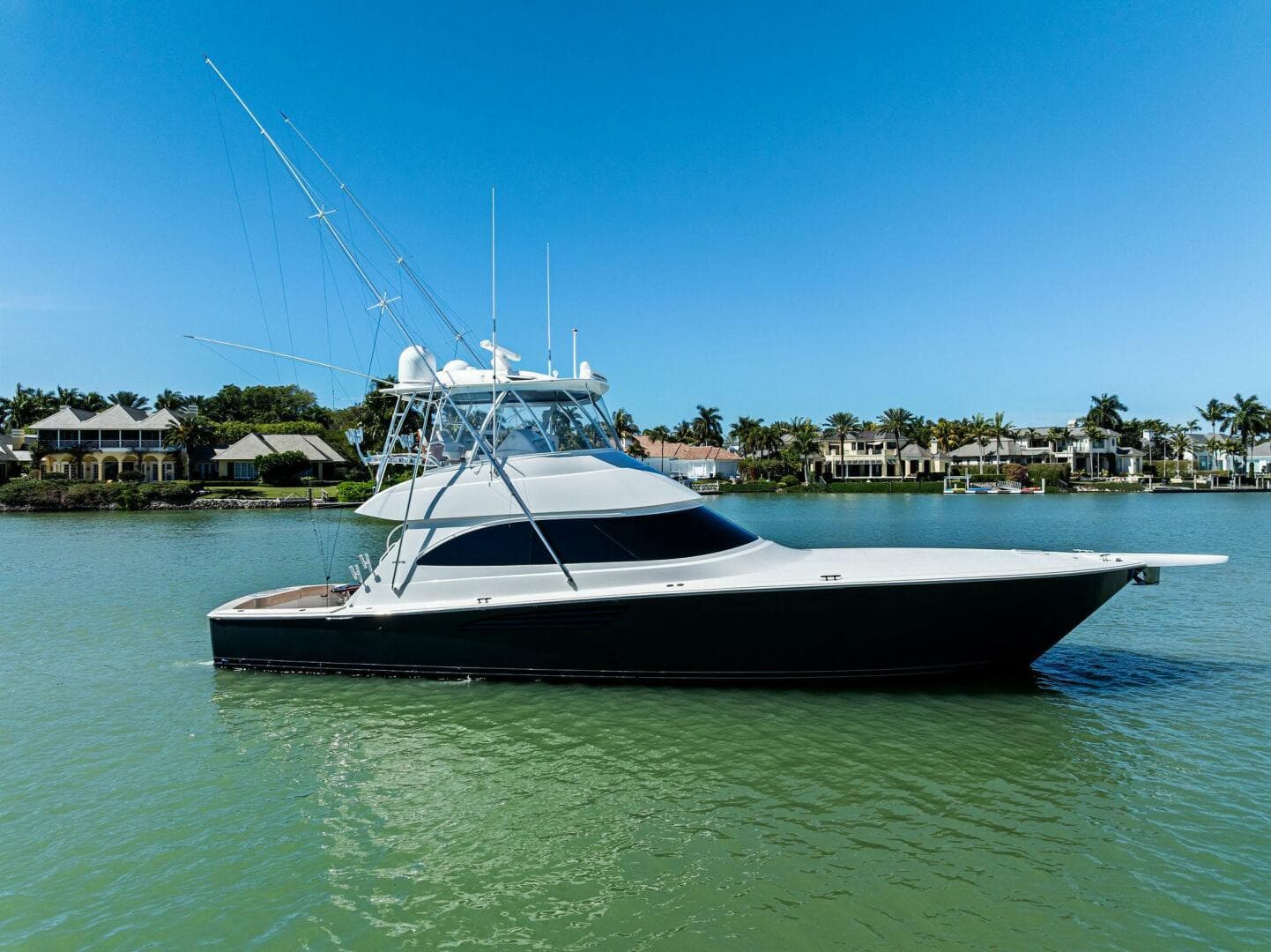 2023 Viking 54 Convertible — photo 68