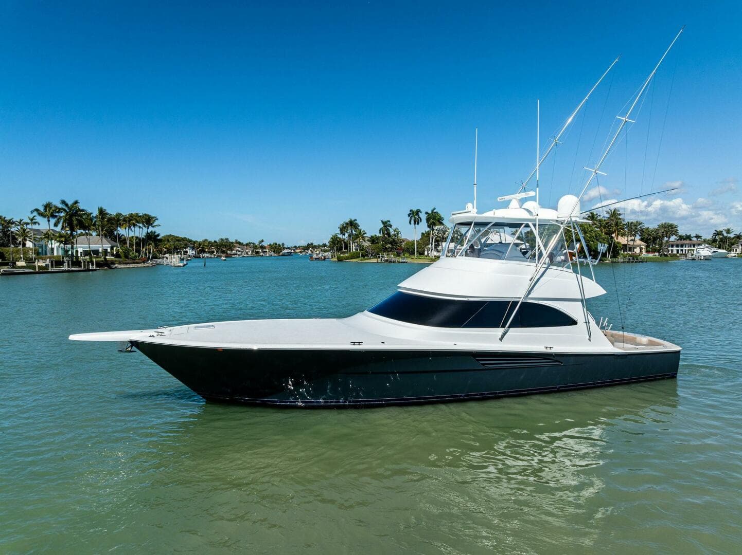 2023 Viking 54 Convertible — photo 71