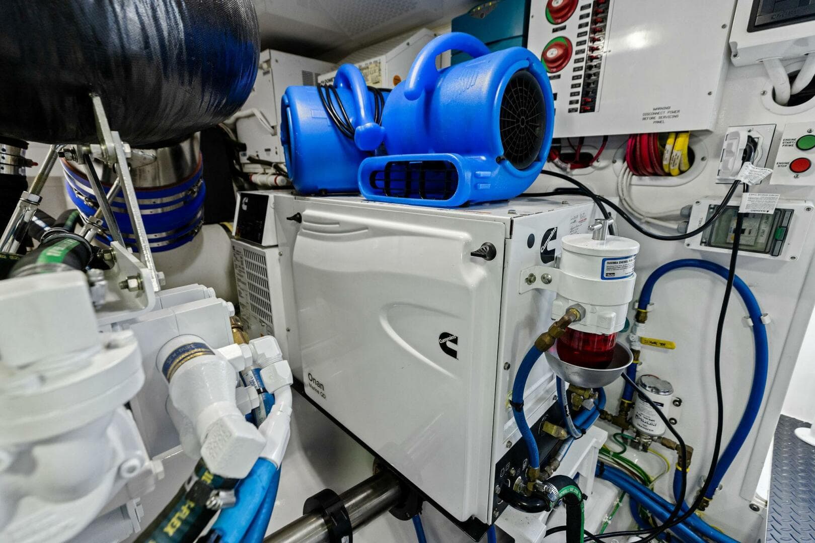 2023 Viking 54 Convertible — photo 61