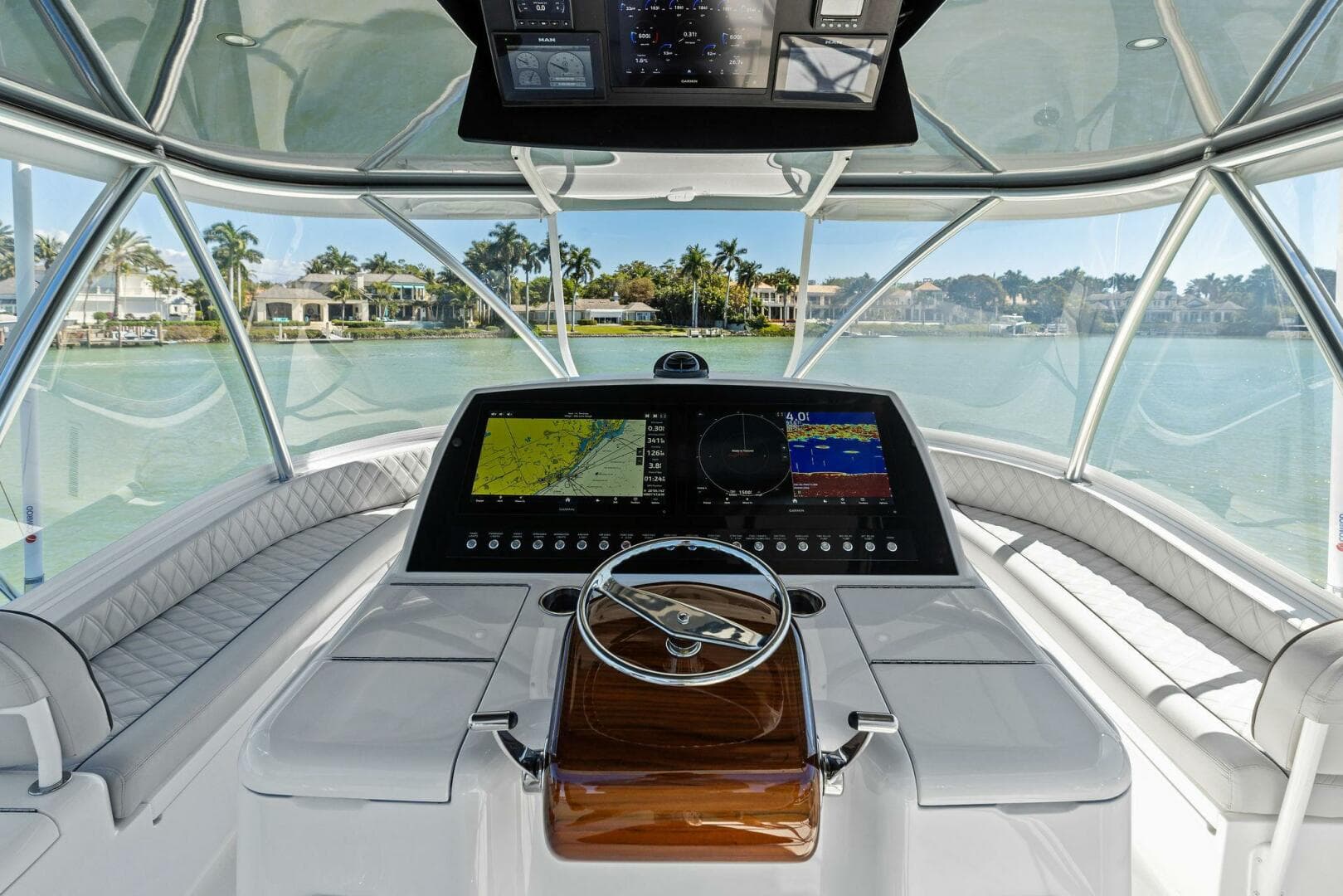 2023 Viking 54 Convertible — photo 39