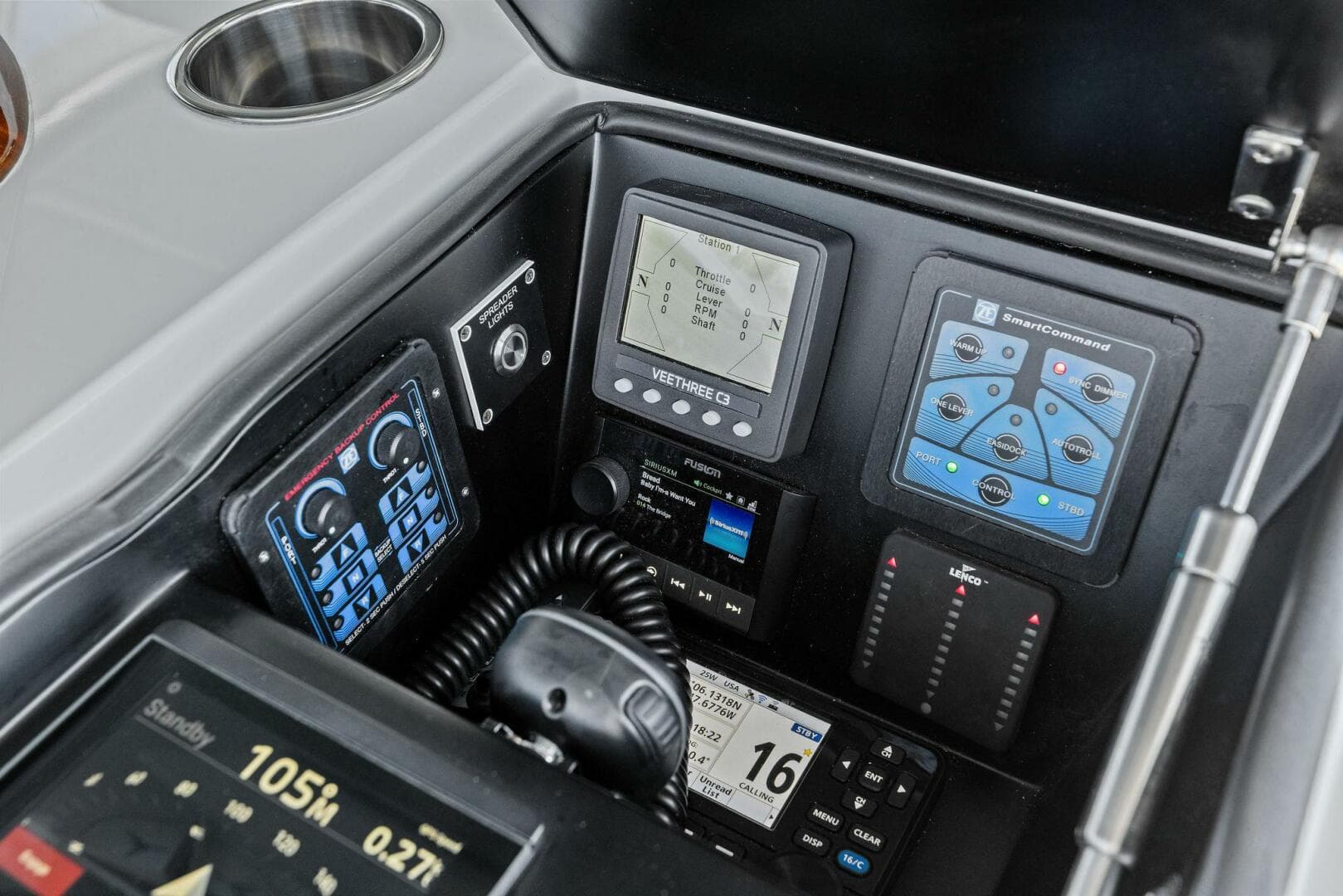 2023 Viking 54 Convertible — photo 44