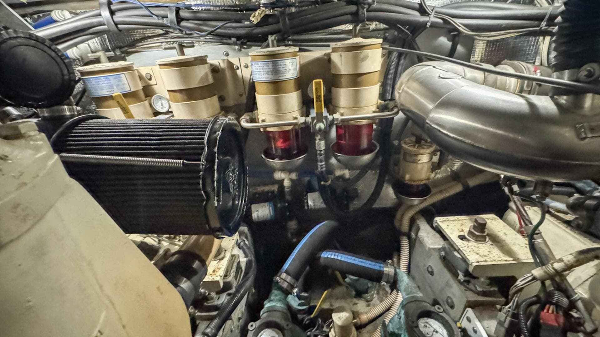 2000 Sea Ray 420 Aft Cabin — photo 54