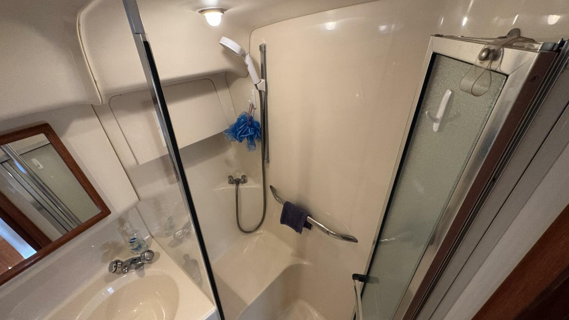 2000 Sea Ray 420 Aft Cabin — photo 50