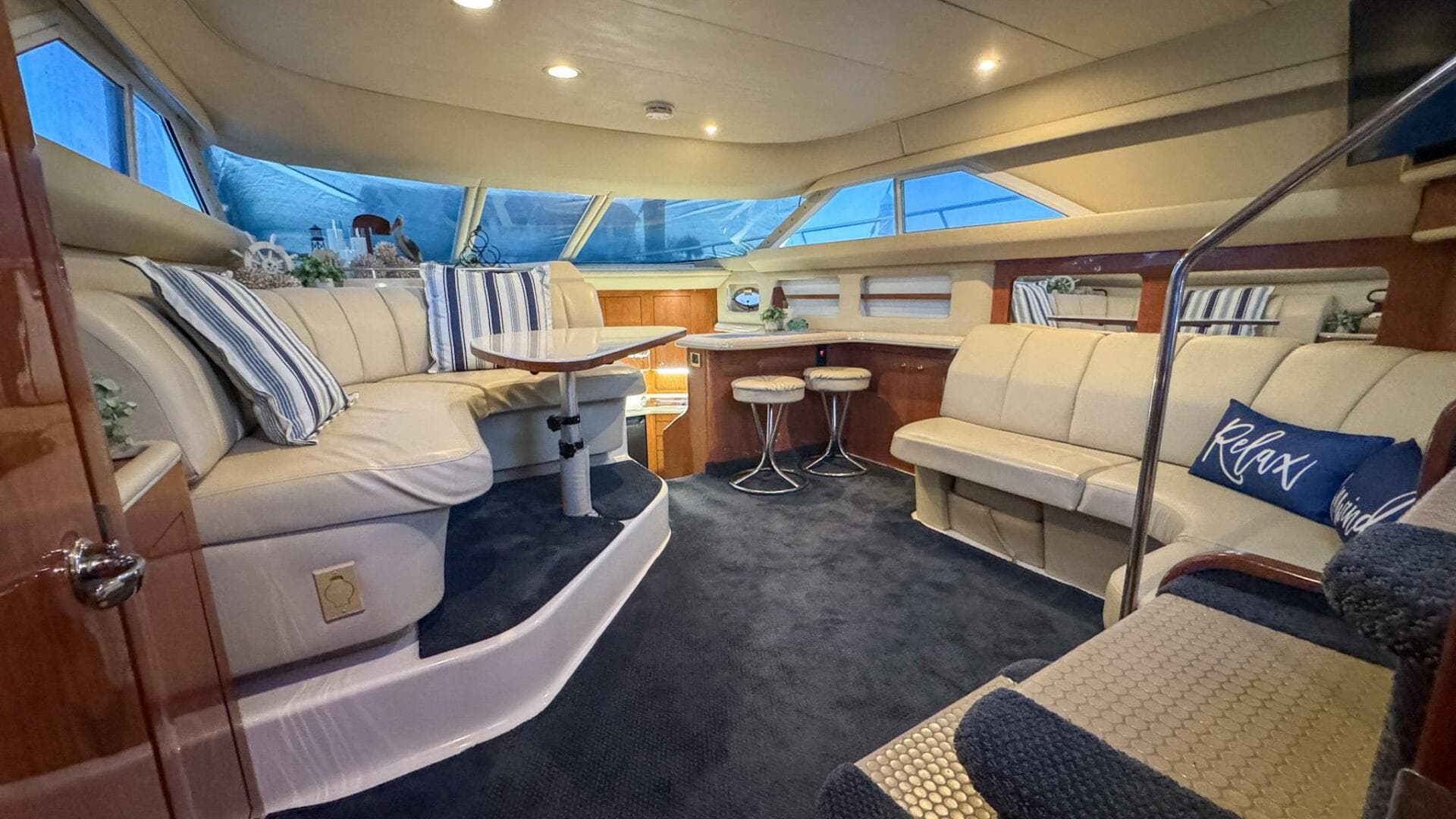 2000 Sea Ray 420 Aft Cabin — photo 22