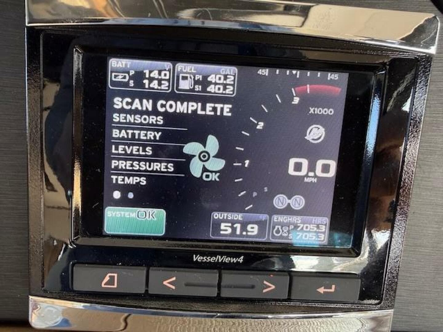 2016 Sea Ray 40 Sundancer — photo 21