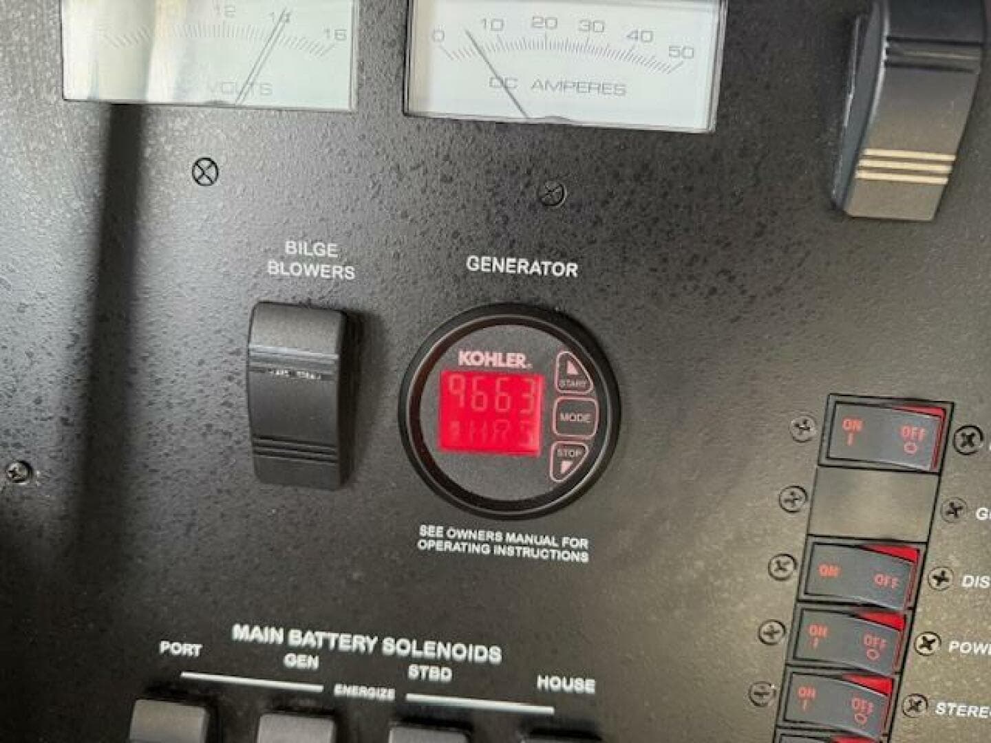 2016 Sea Ray 40 Sundancer — photo 36