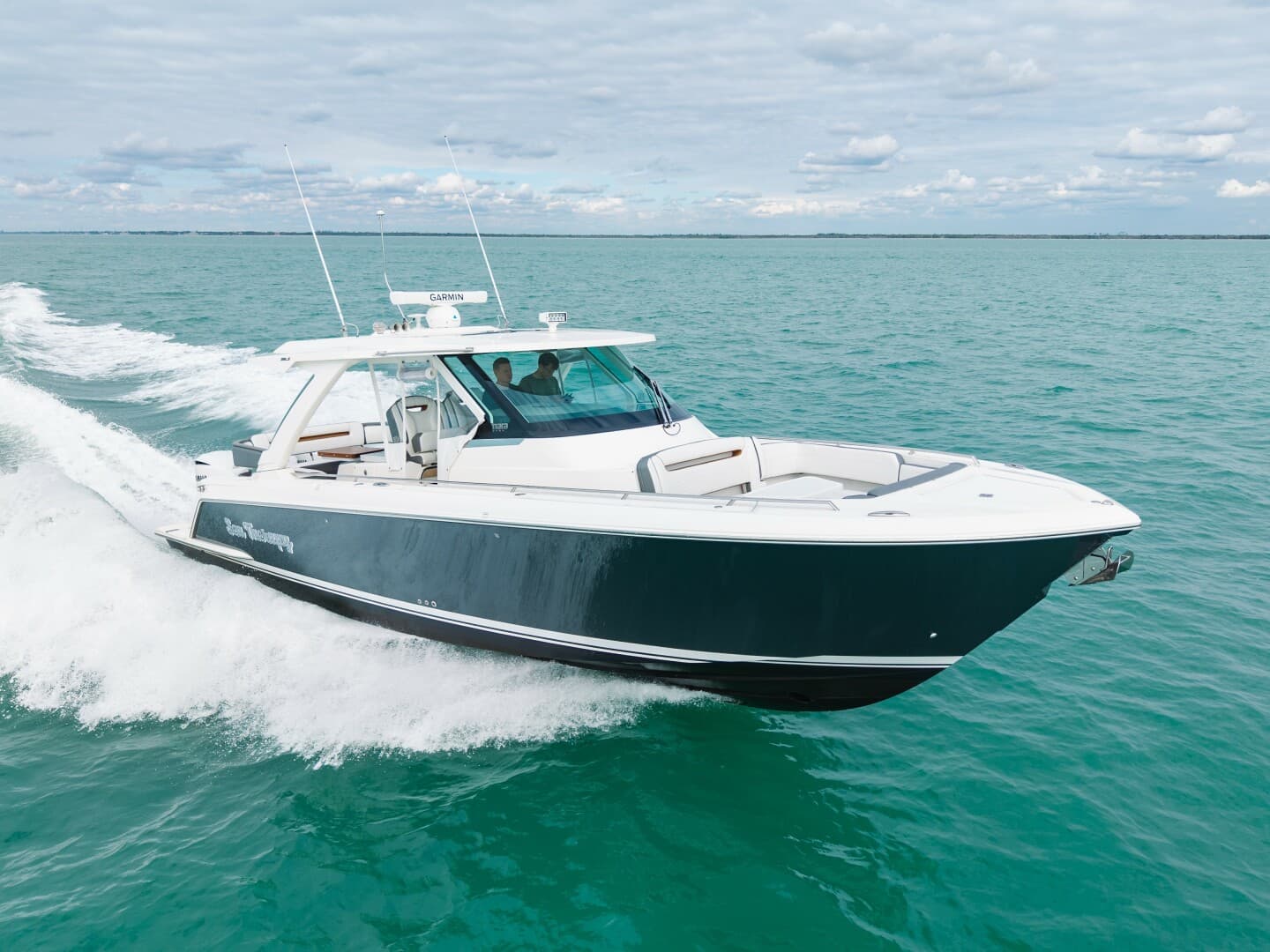 2020 Tiara Sport 38 LS