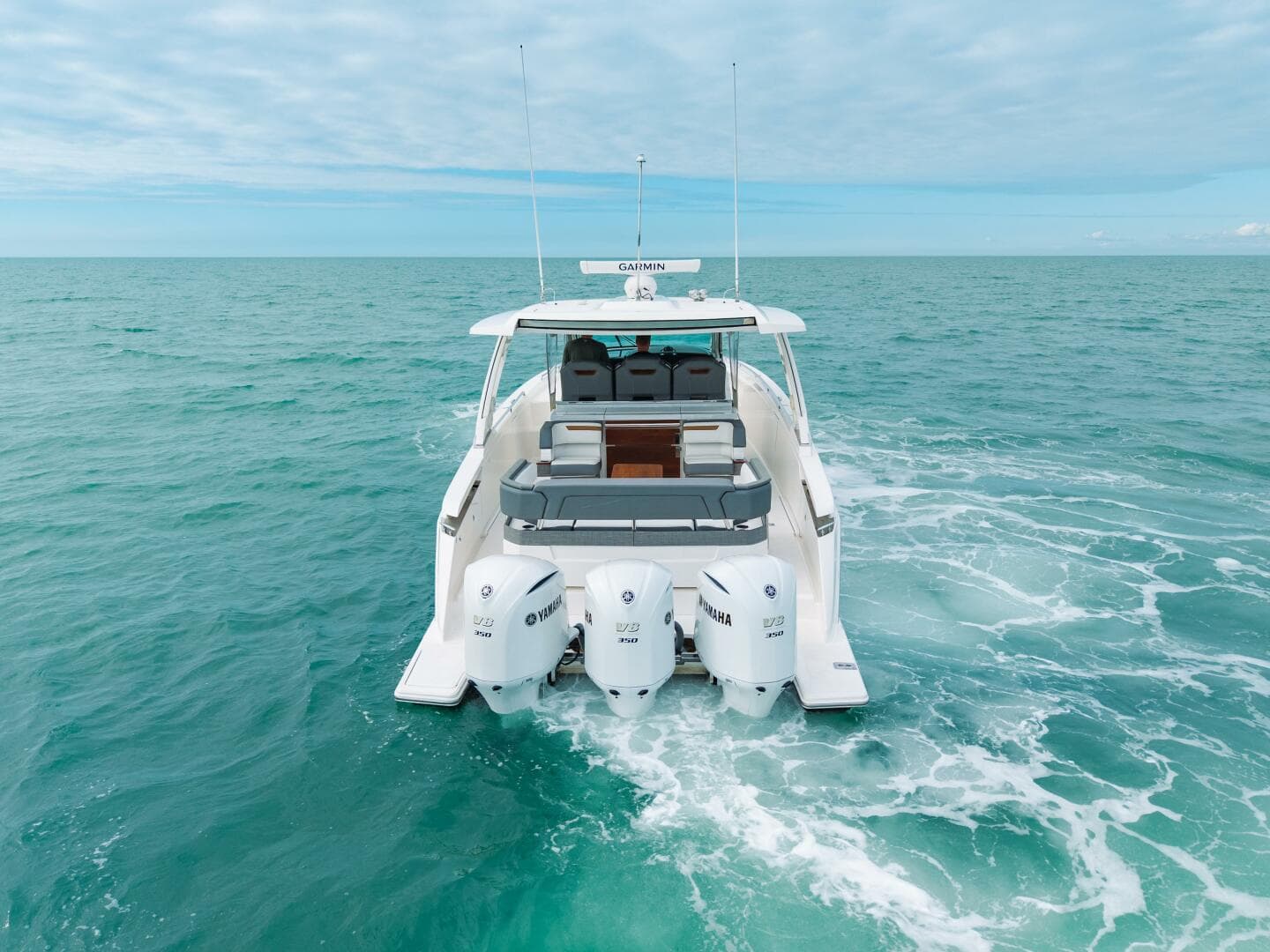 2020 Tiara Sport 38 LS — photo 9