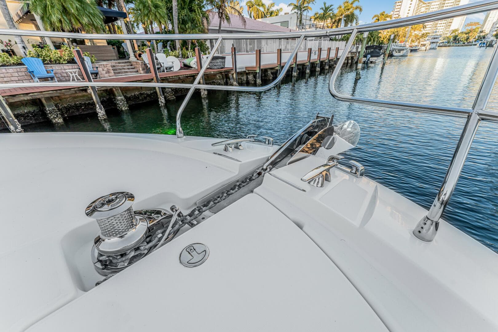 2018 Prestige 520 — photo 10