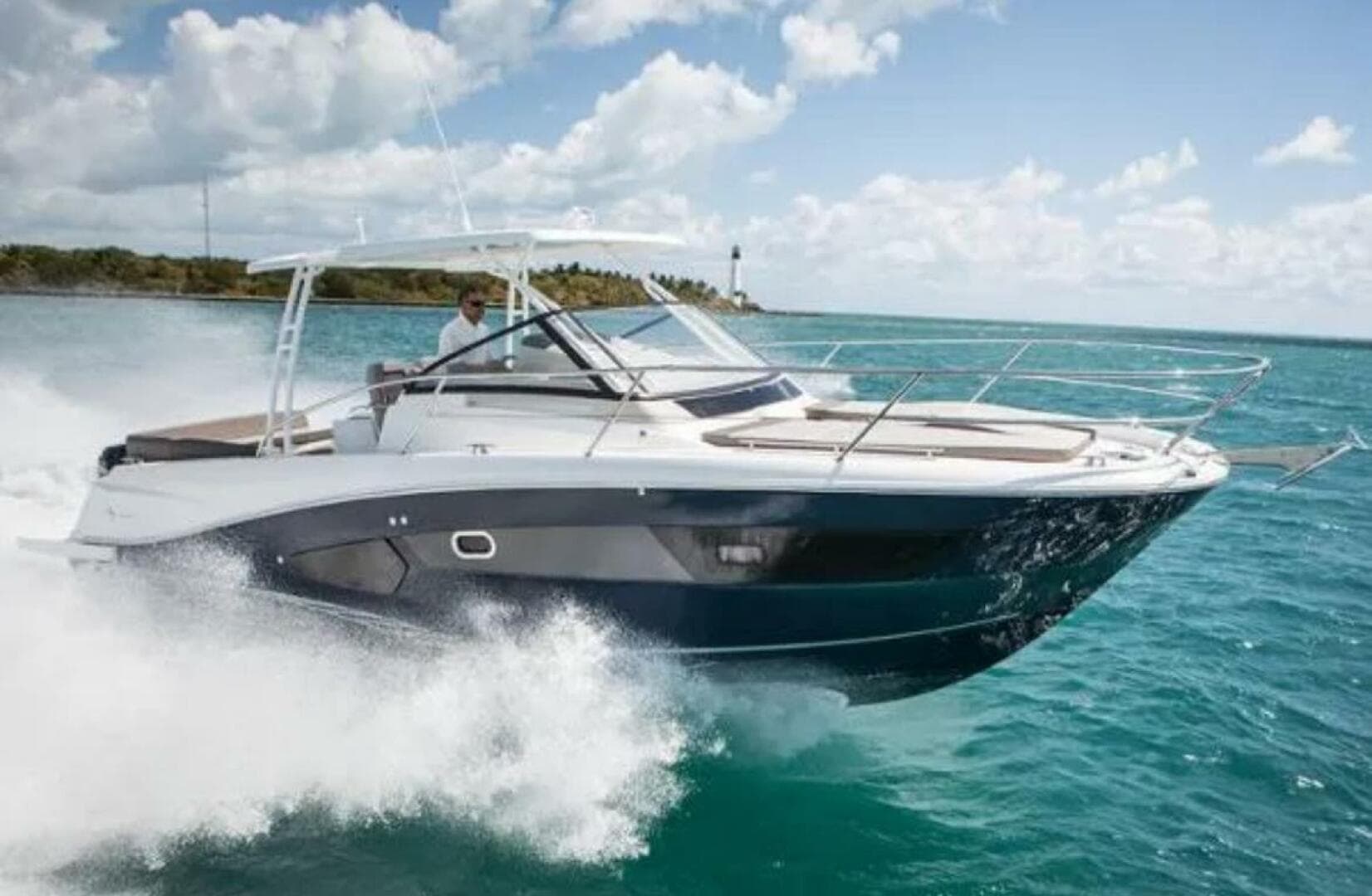 2019 Jeanneau 10.5 — photo 2