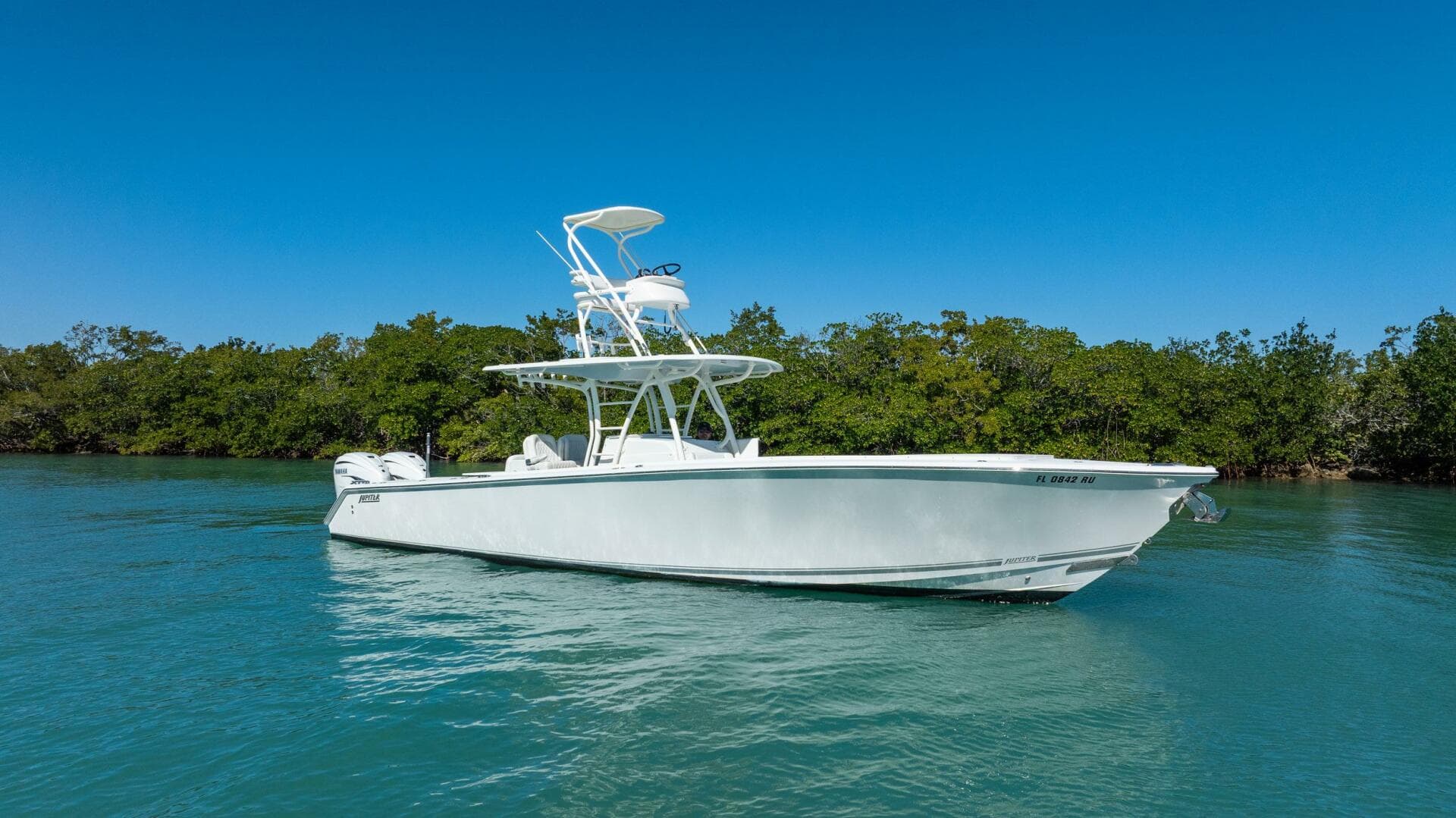 2019 Jupiter 38 Hfs — photo 65