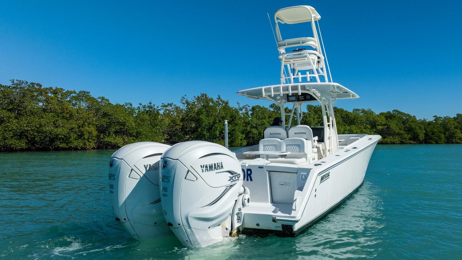 2019 Jupiter 38 Hfs — photo 47