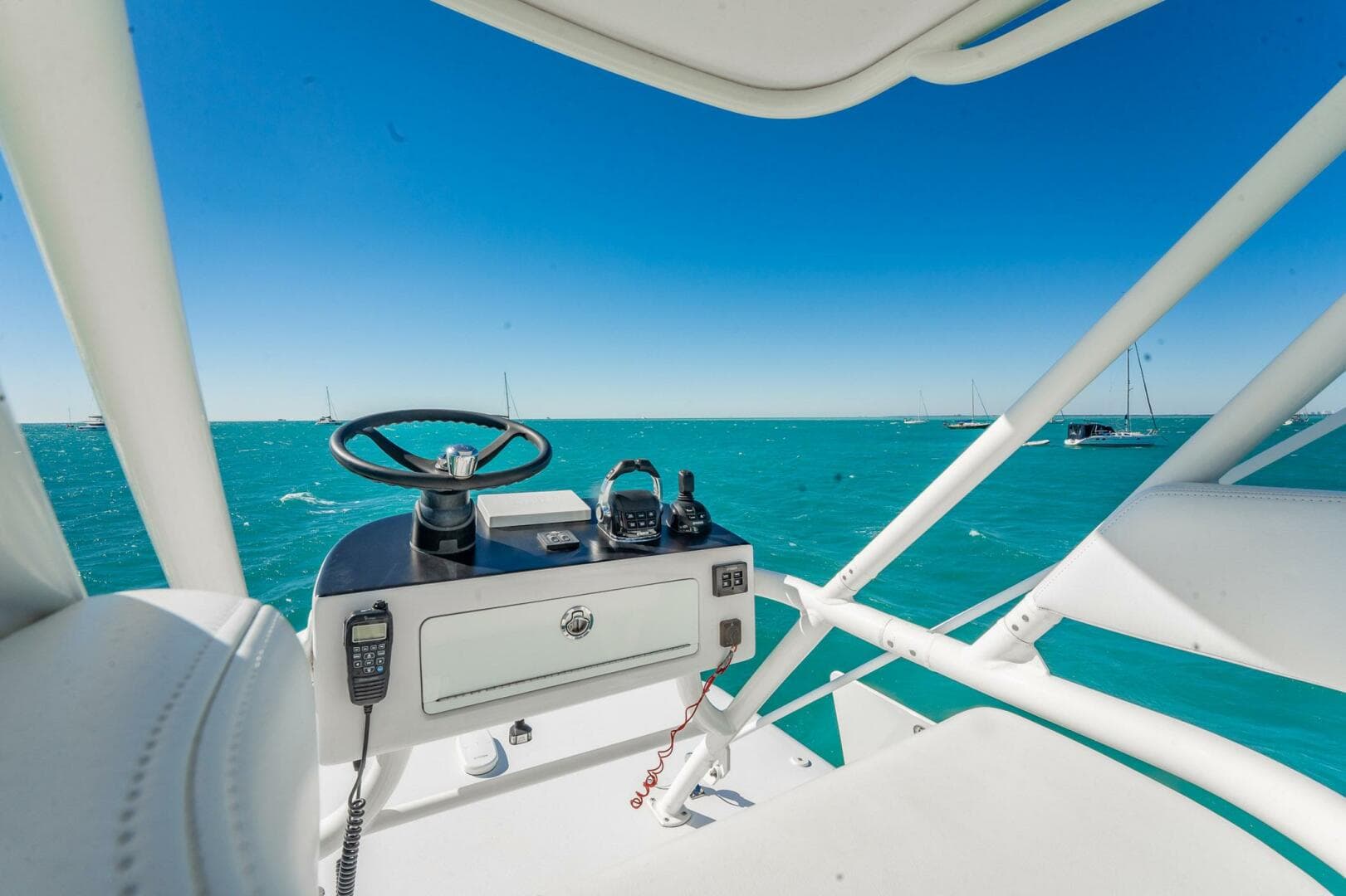 2019 Jupiter 38 Hfs — photo 39