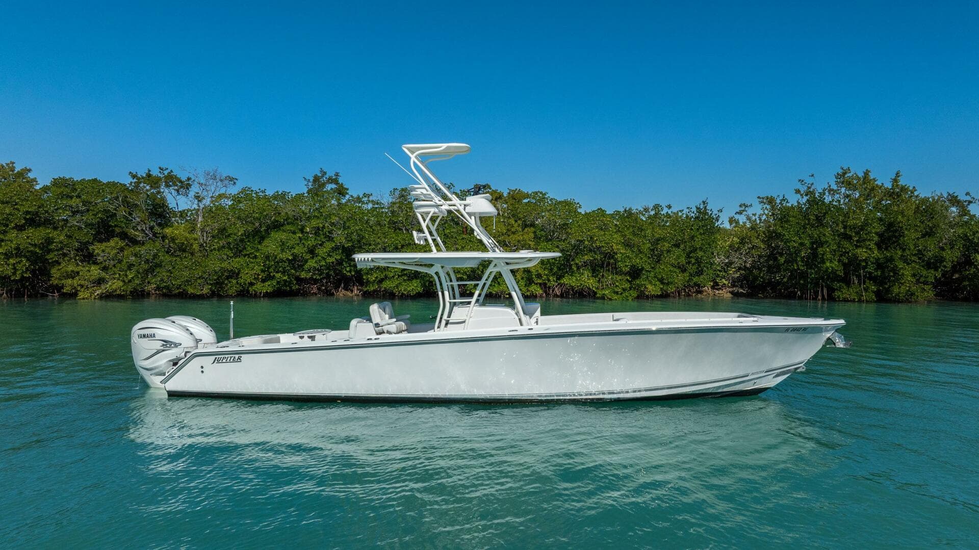 2019 Jupiter 38 Hfs — photo 63