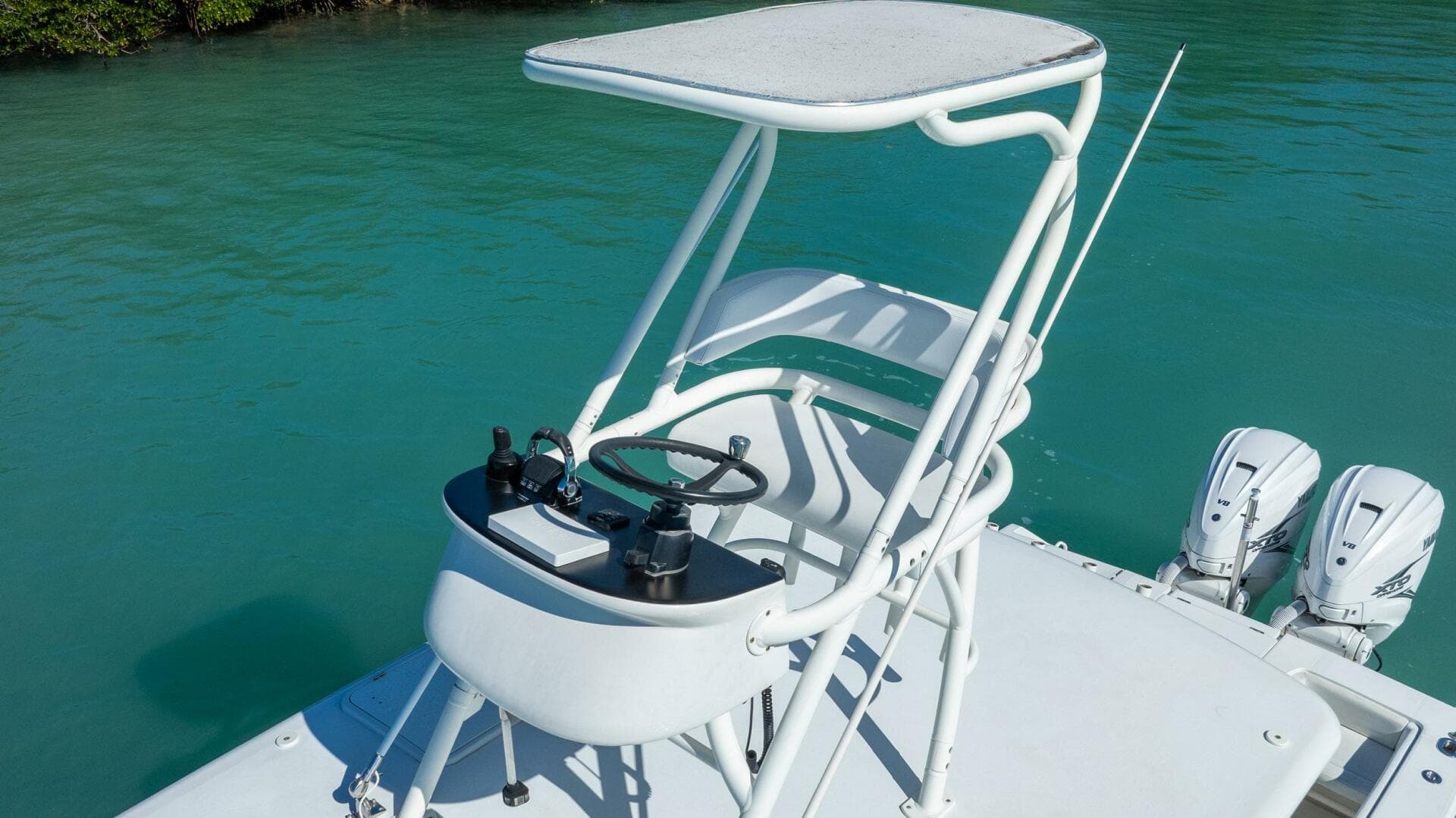 2019 Jupiter 38 Hfs — photo 17