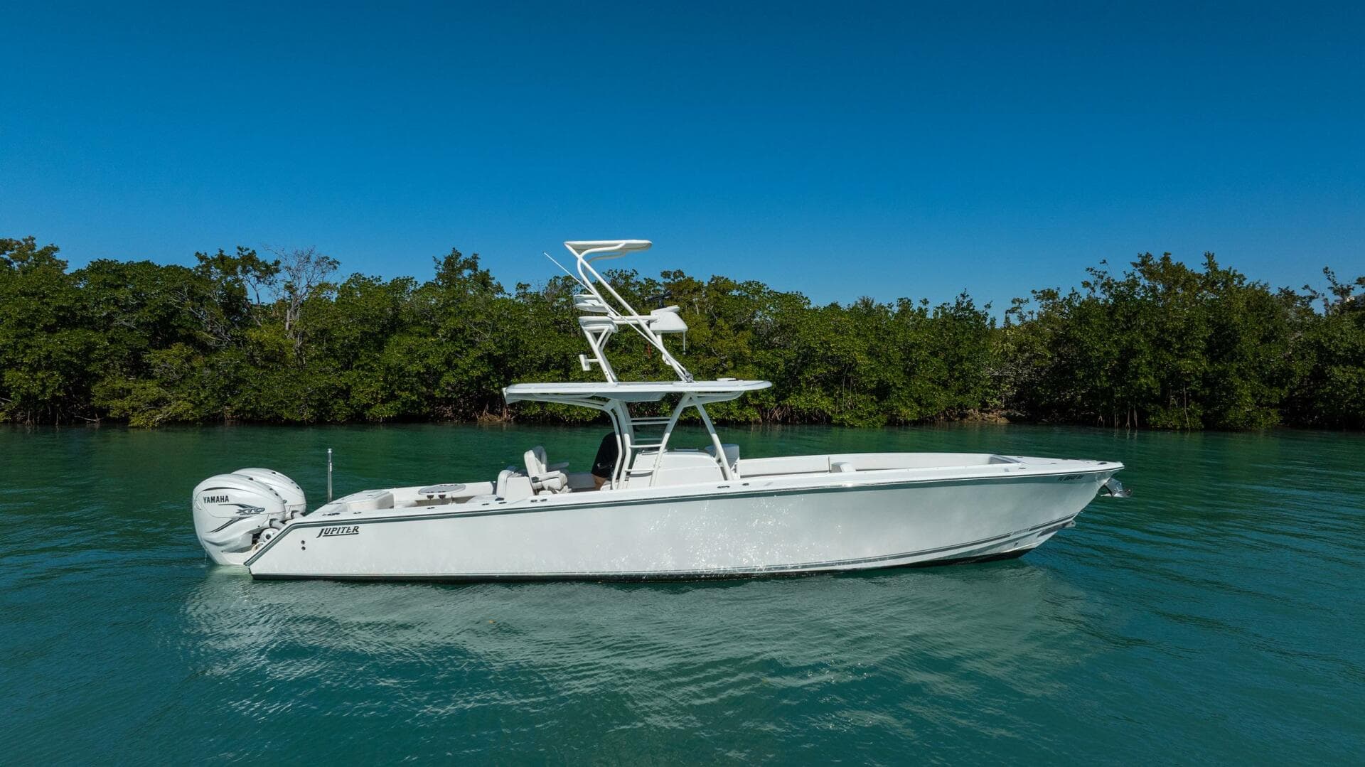 2019 Jupiter 38 Hfs — photo 62
