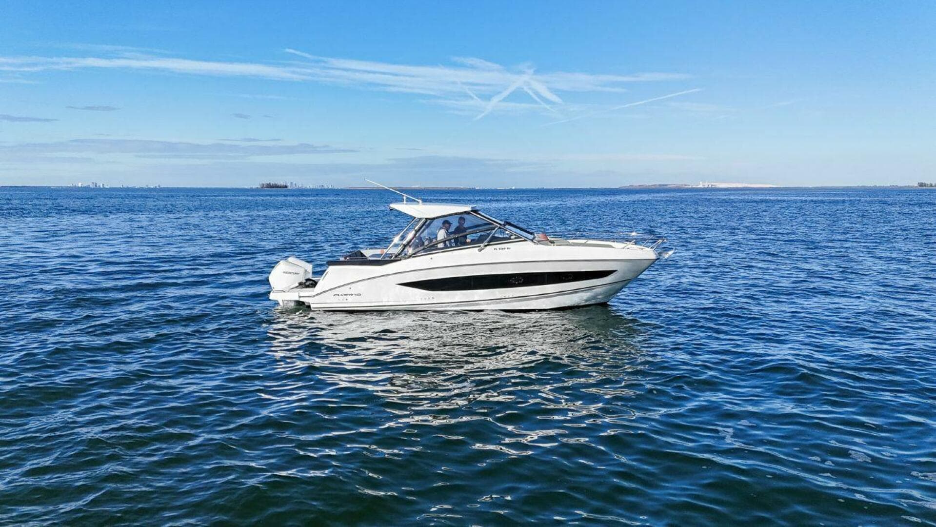 2020 Beneteau Flyer 10 — photo 2