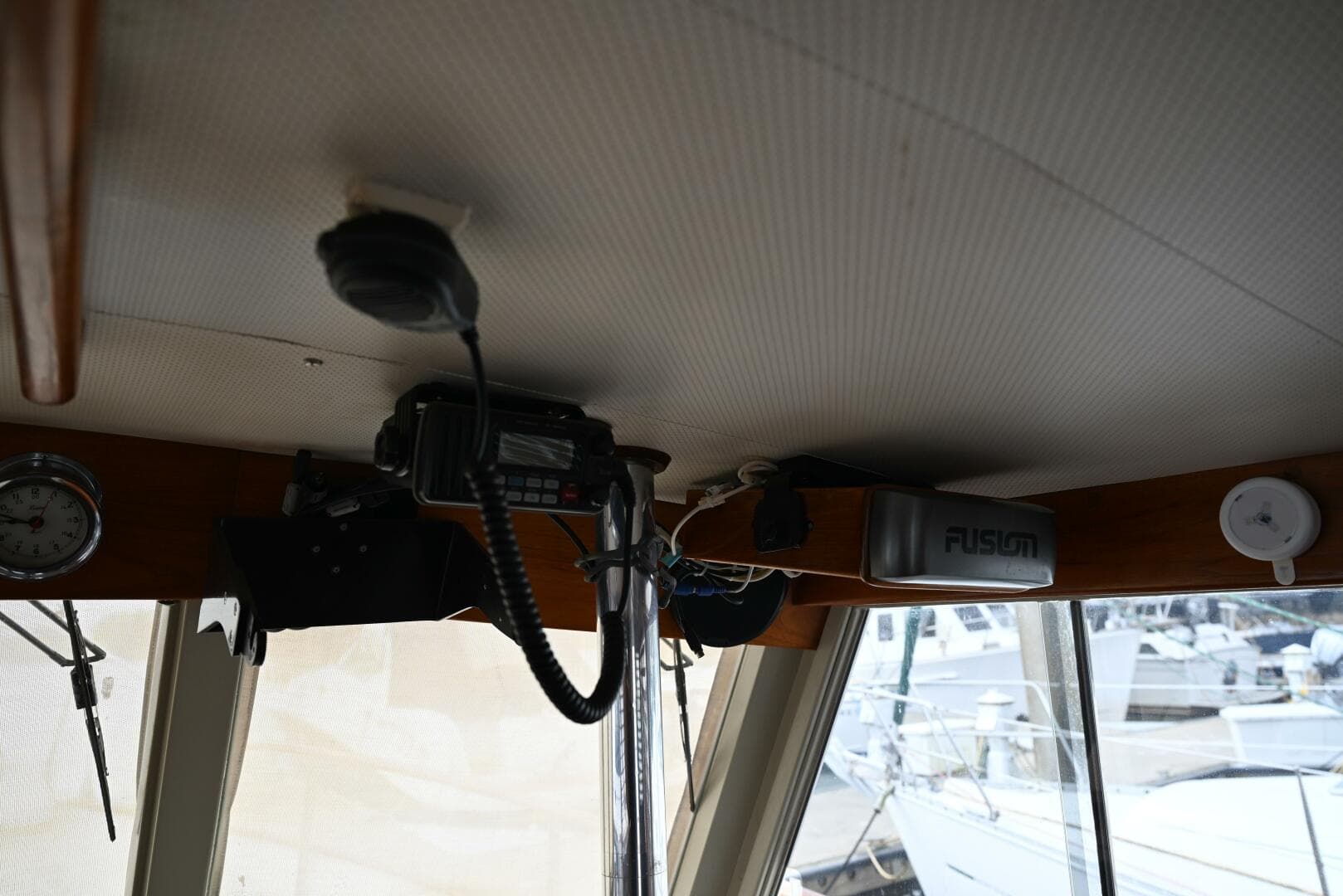 1970 Grand Banks Flybridge Trawler — photo 5