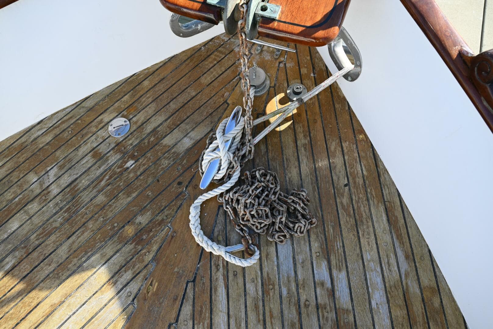 1970 Grand Banks Flybridge Trawler — photo 30