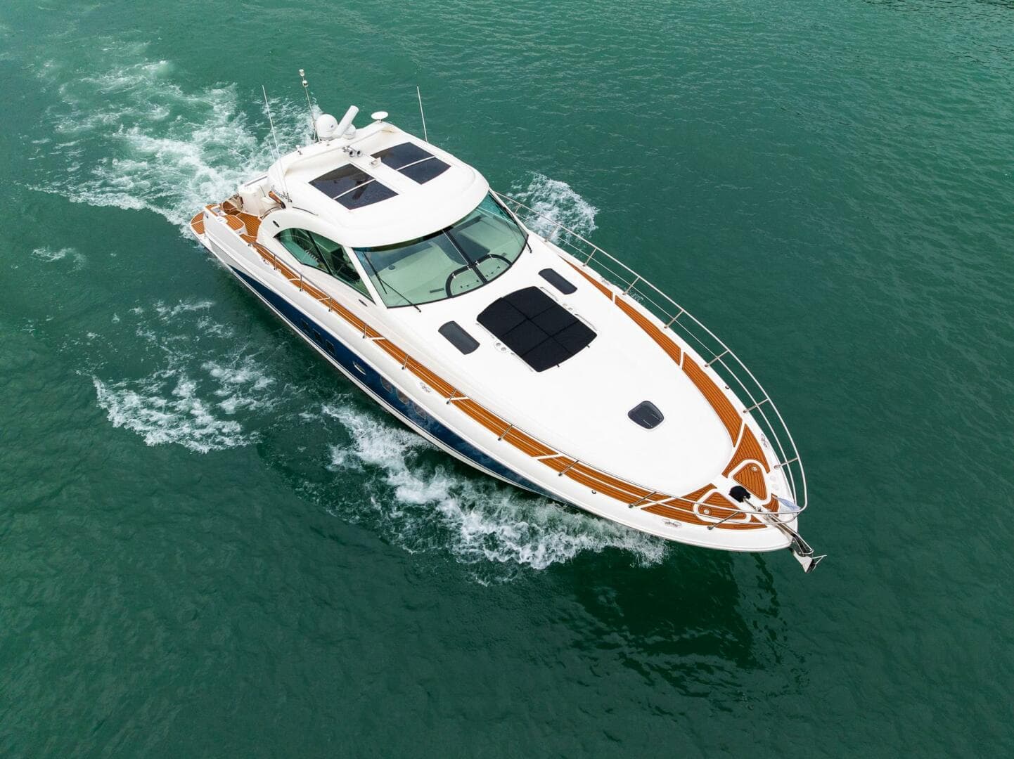 2008 Sea Ray 60 Sundancer — photo 16