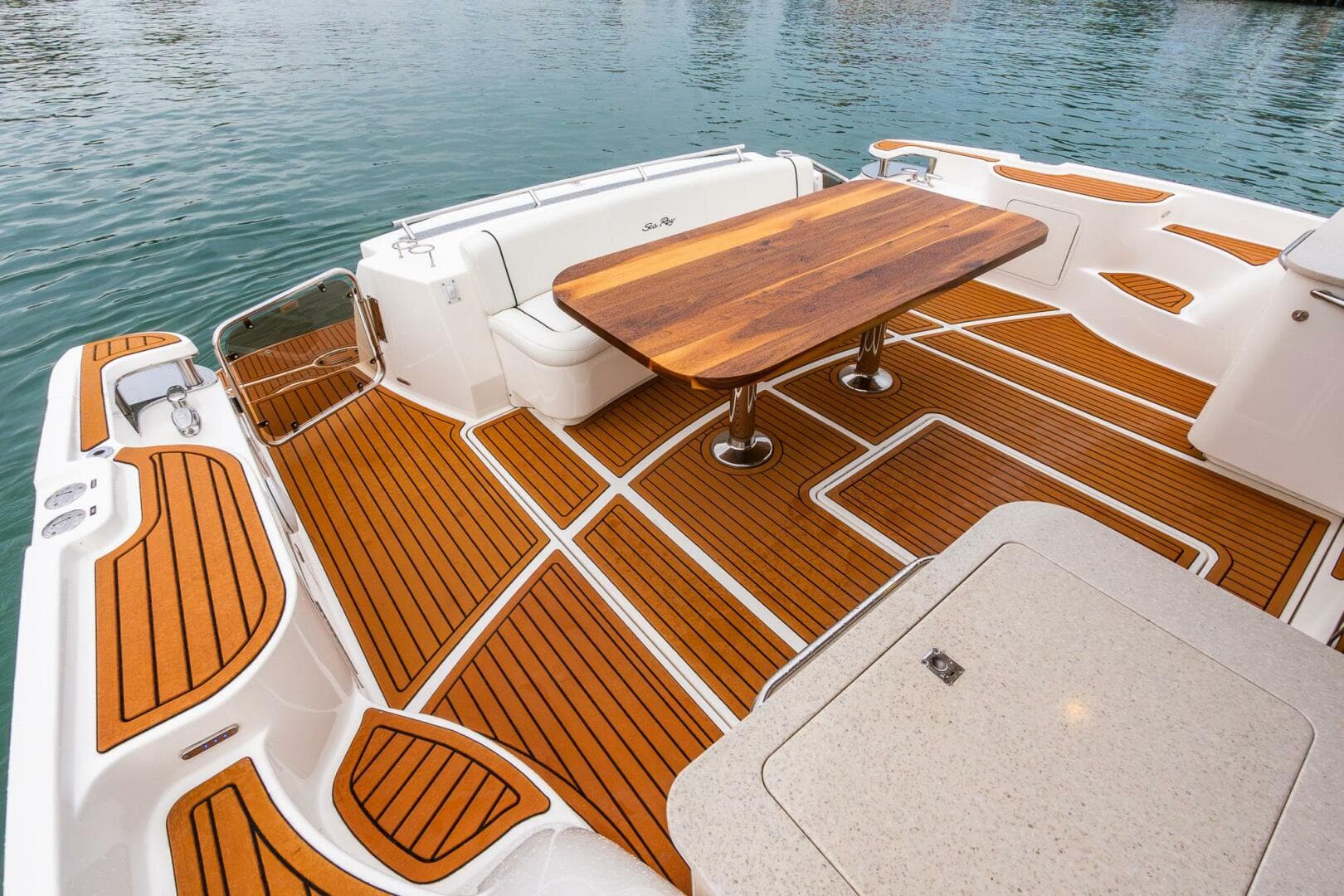 2008 Sea Ray 60 Sundancer — photo 26