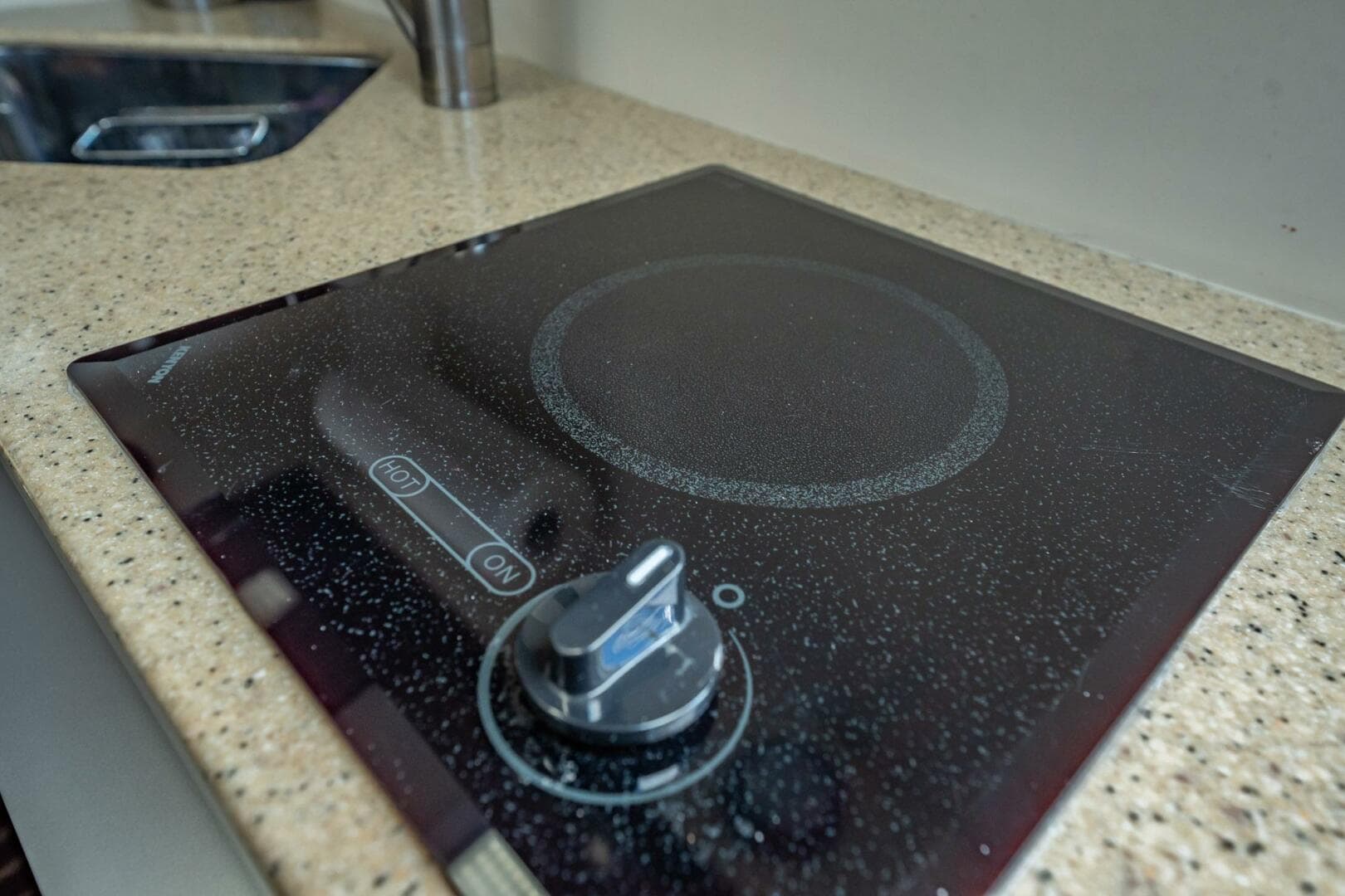 2004 Luhrs 32 Open — photo 41